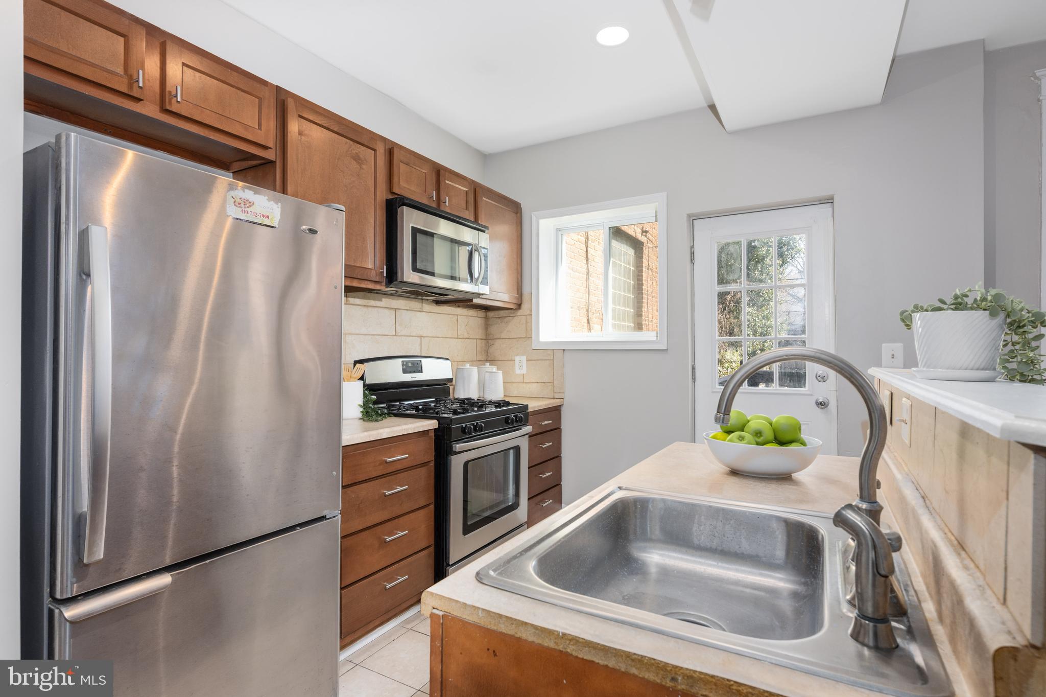WAVERLY - Residential