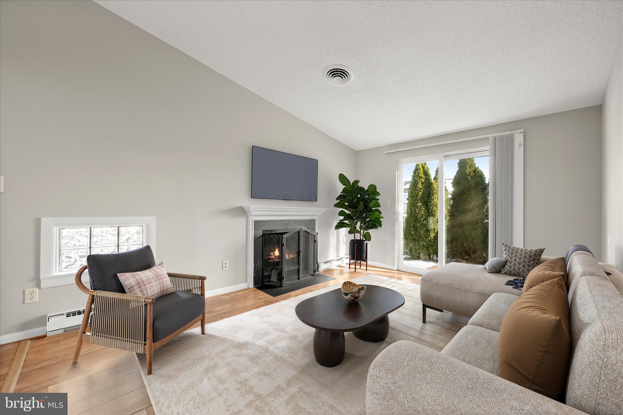 FREDERICKTOWNE VILLAGE - Residential