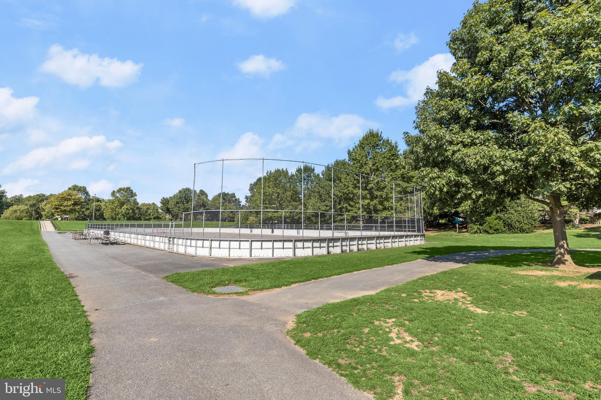 FREDERICKTOWNE VILLAGE - Residential