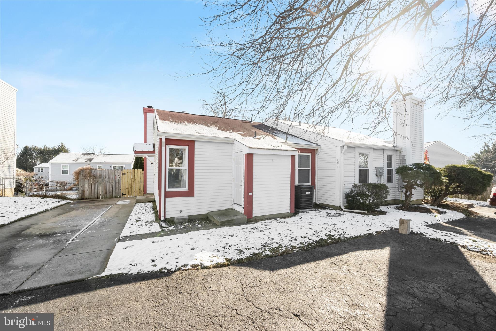 FREDERICKTOWNE VILLAGE - Residential