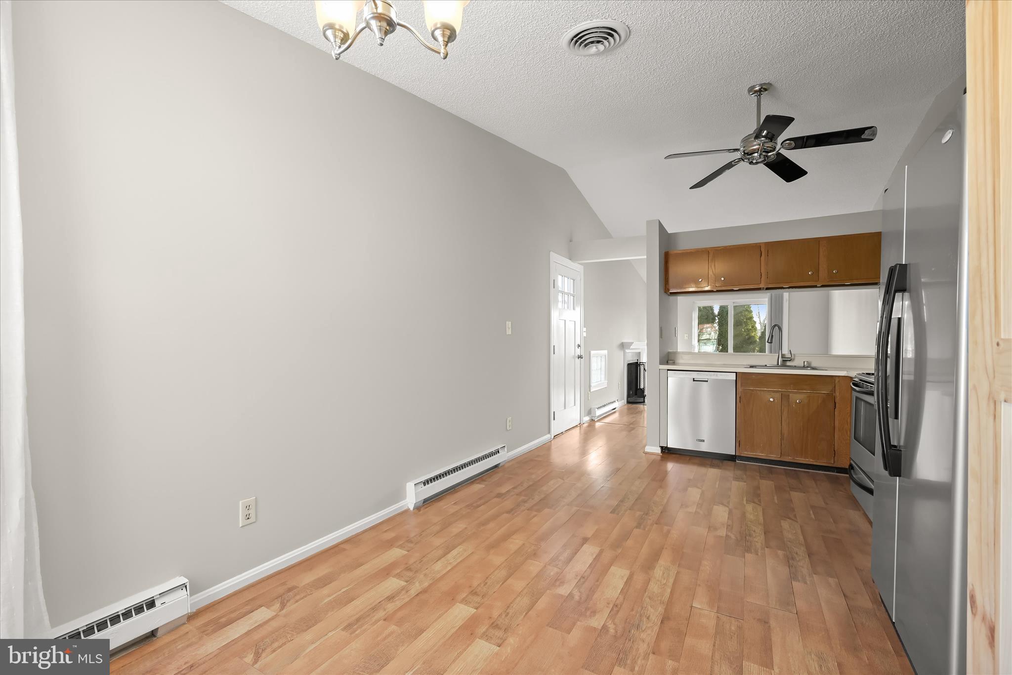 FREDERICKTOWNE VILLAGE - Residential