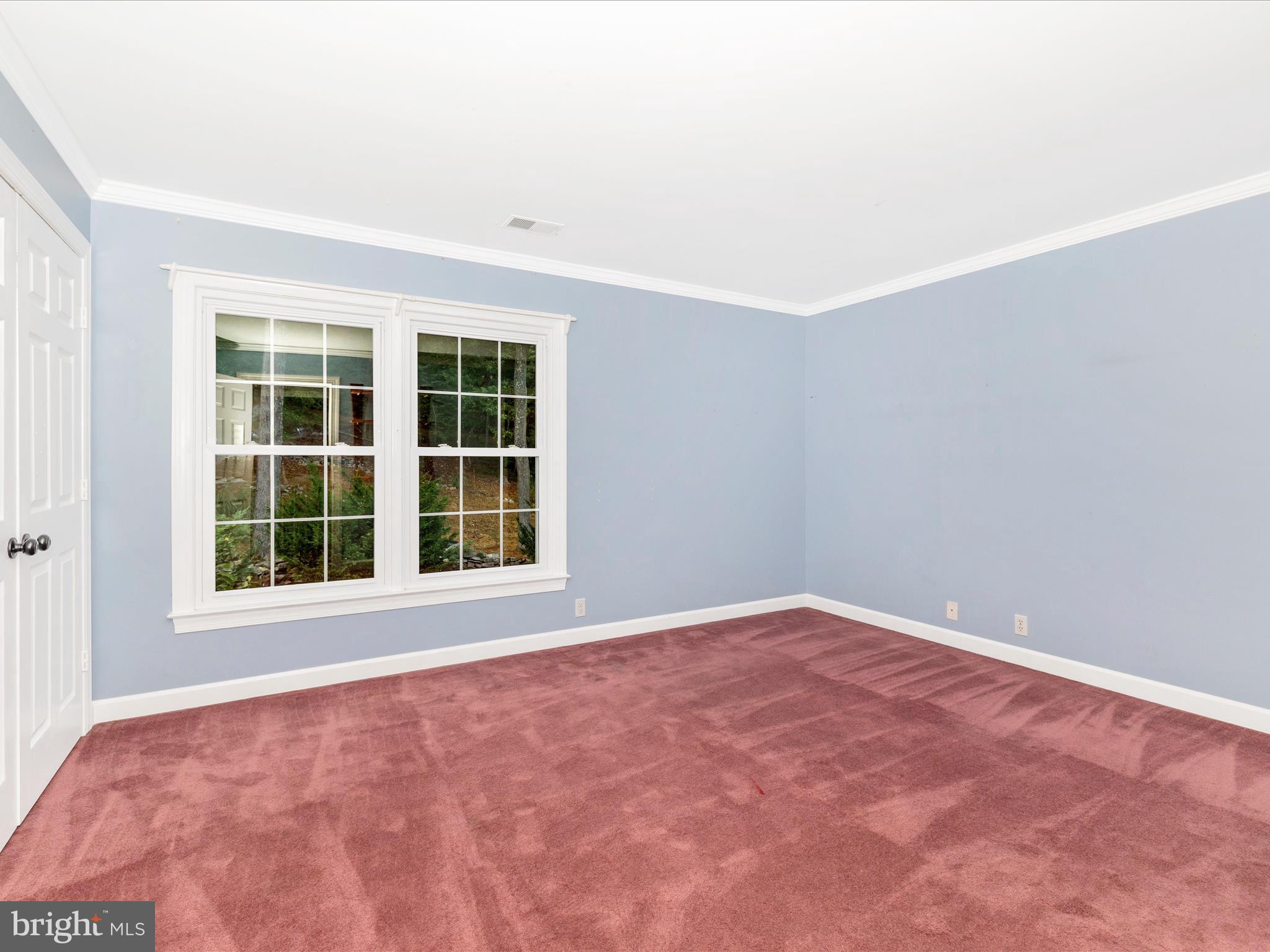 MOUNTAIN LAUREL ESTATES - Residential