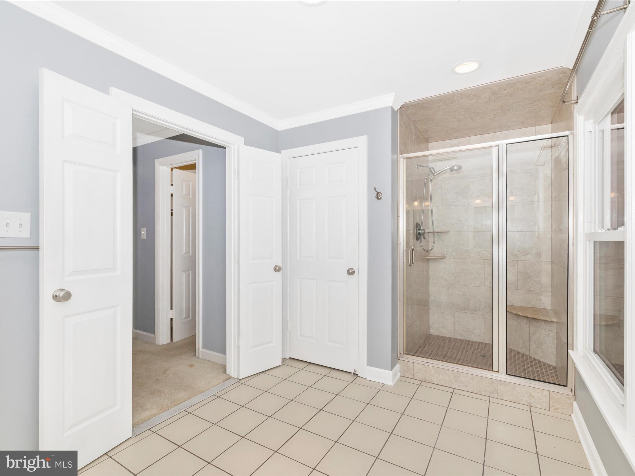 MOUNTAIN LAUREL ESTATES - Residential