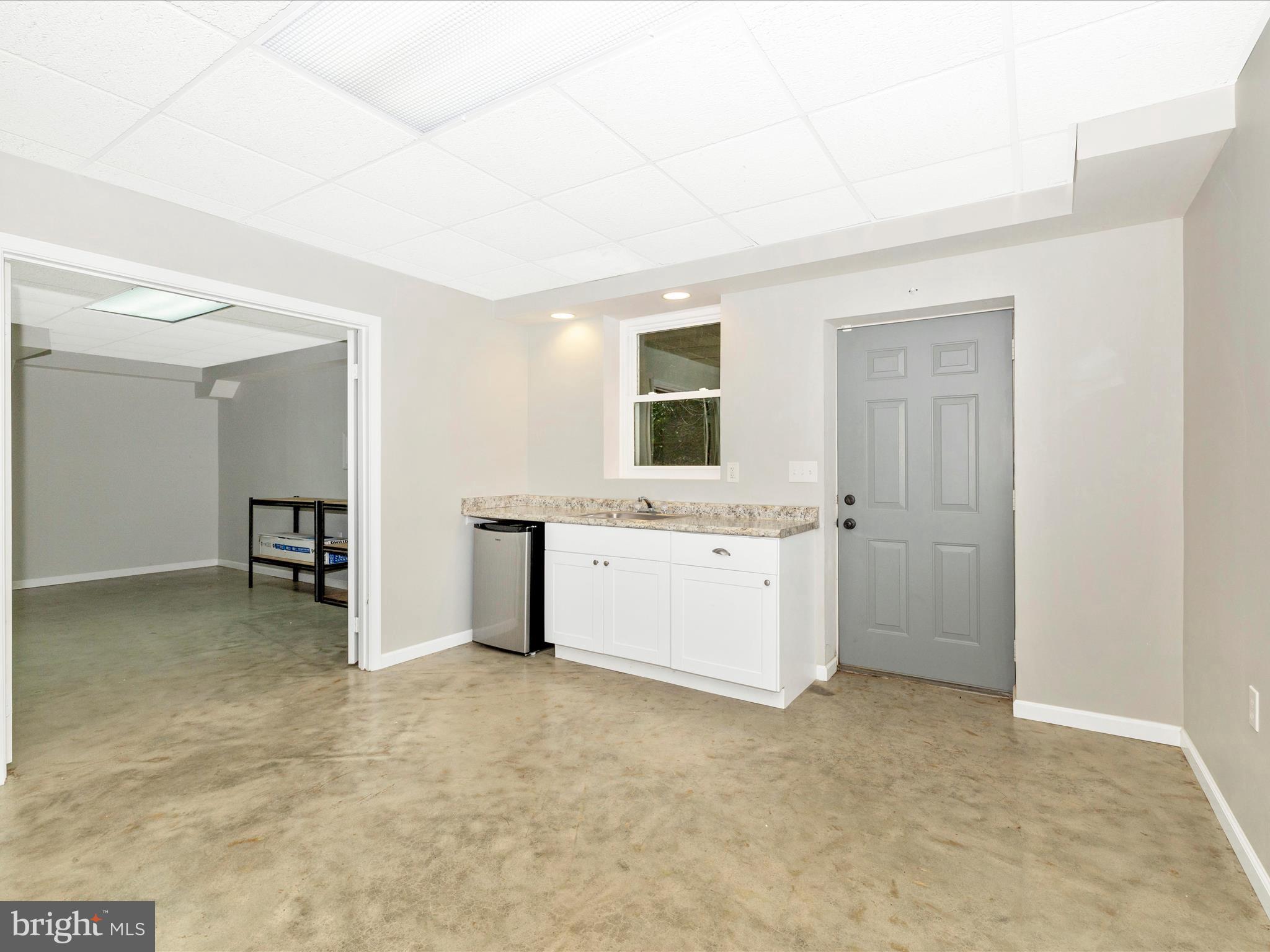 MOUNTAIN LAUREL ESTATES - Residential