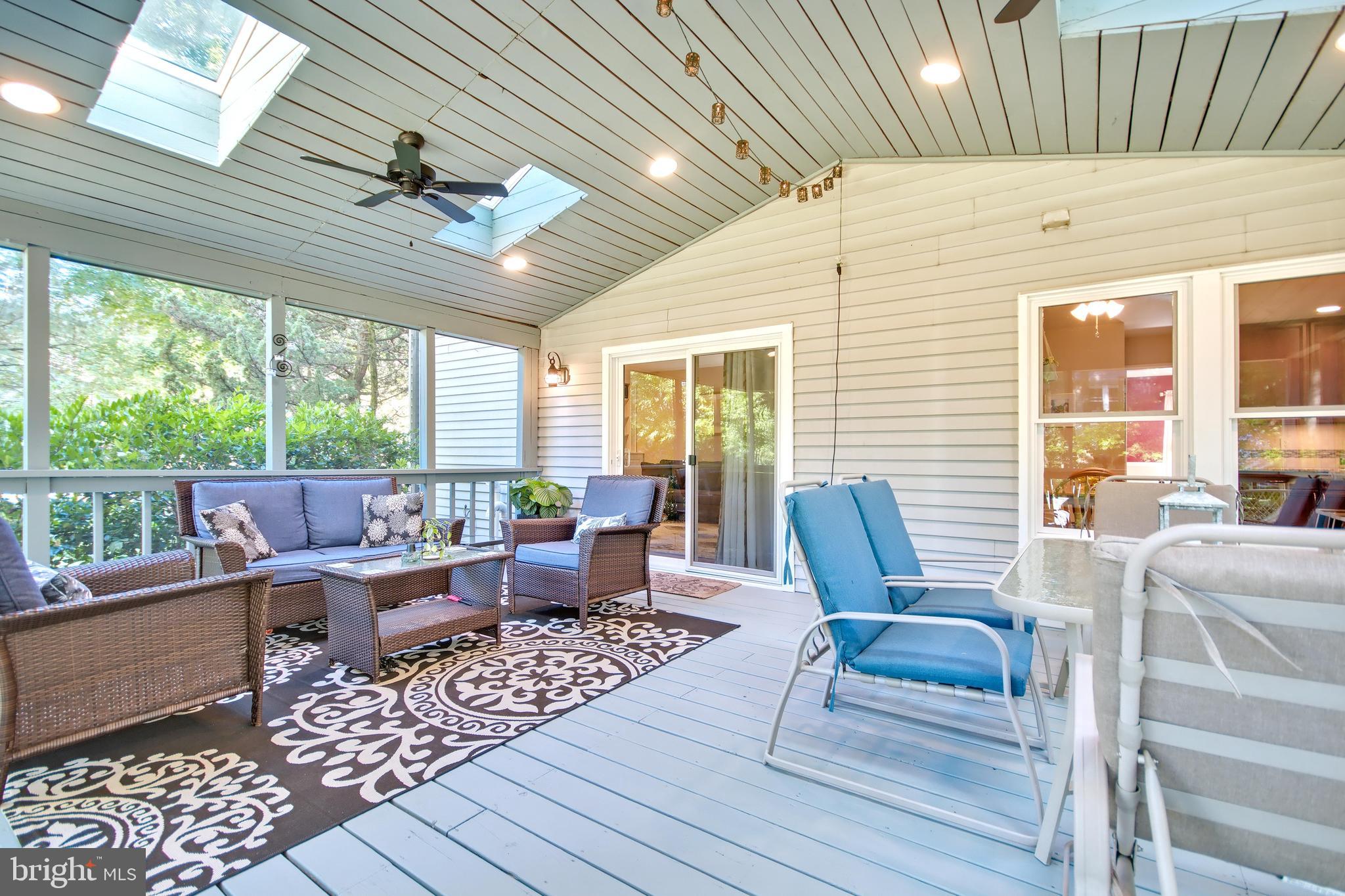 HUNT MEADOW - Residential