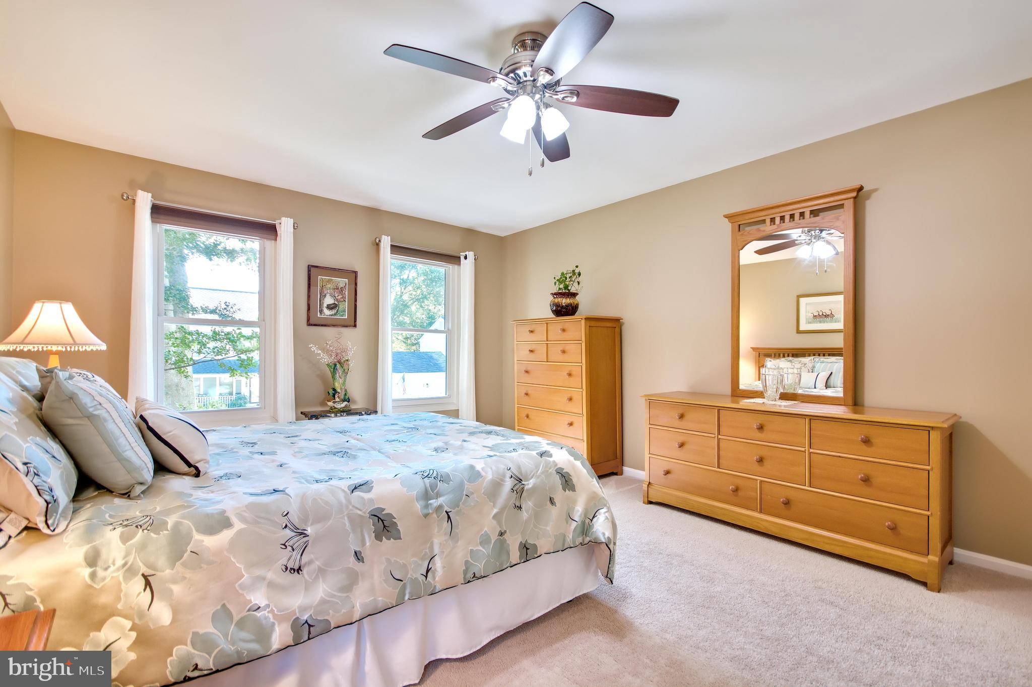 HUNT MEADOW - Residential