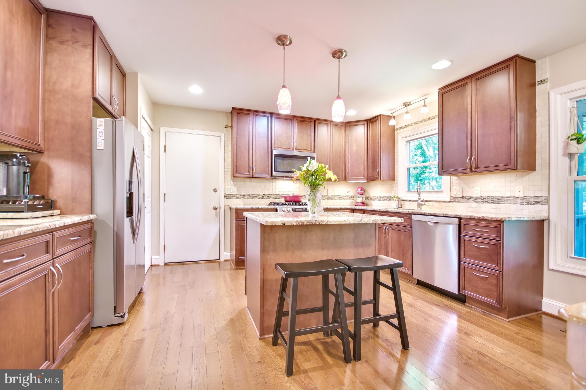 HUNT MEADOW - Residential