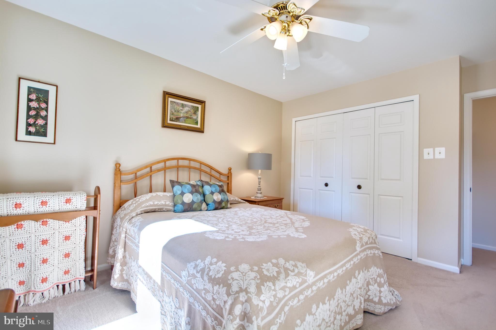 HUNT MEADOW - Residential