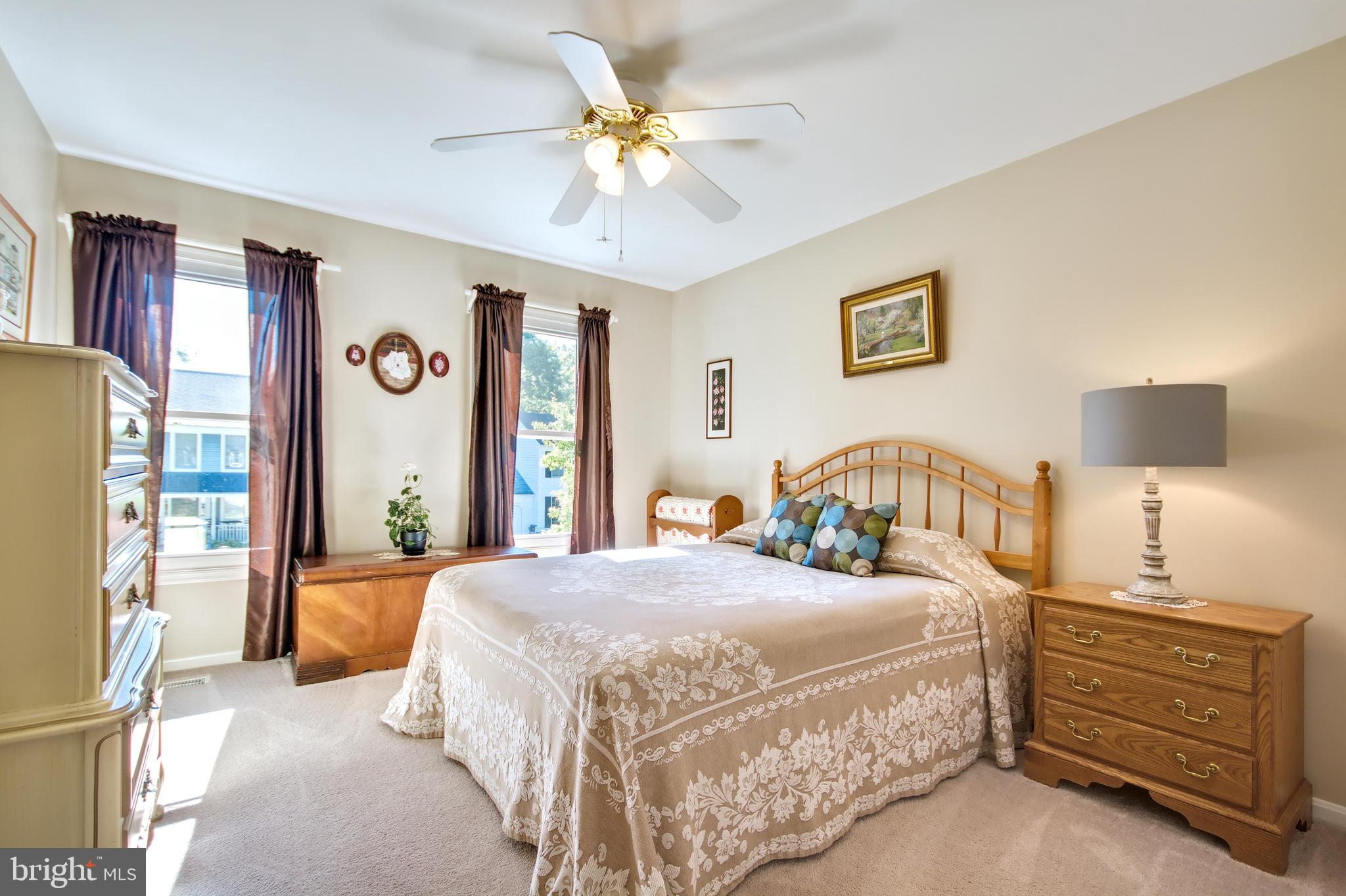 HUNT MEADOW - Residential