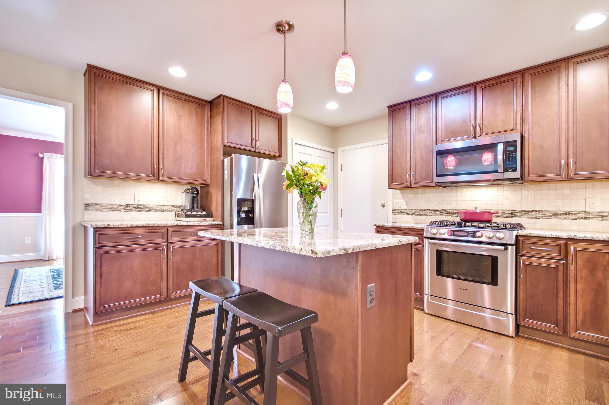 HUNT MEADOW - Residential