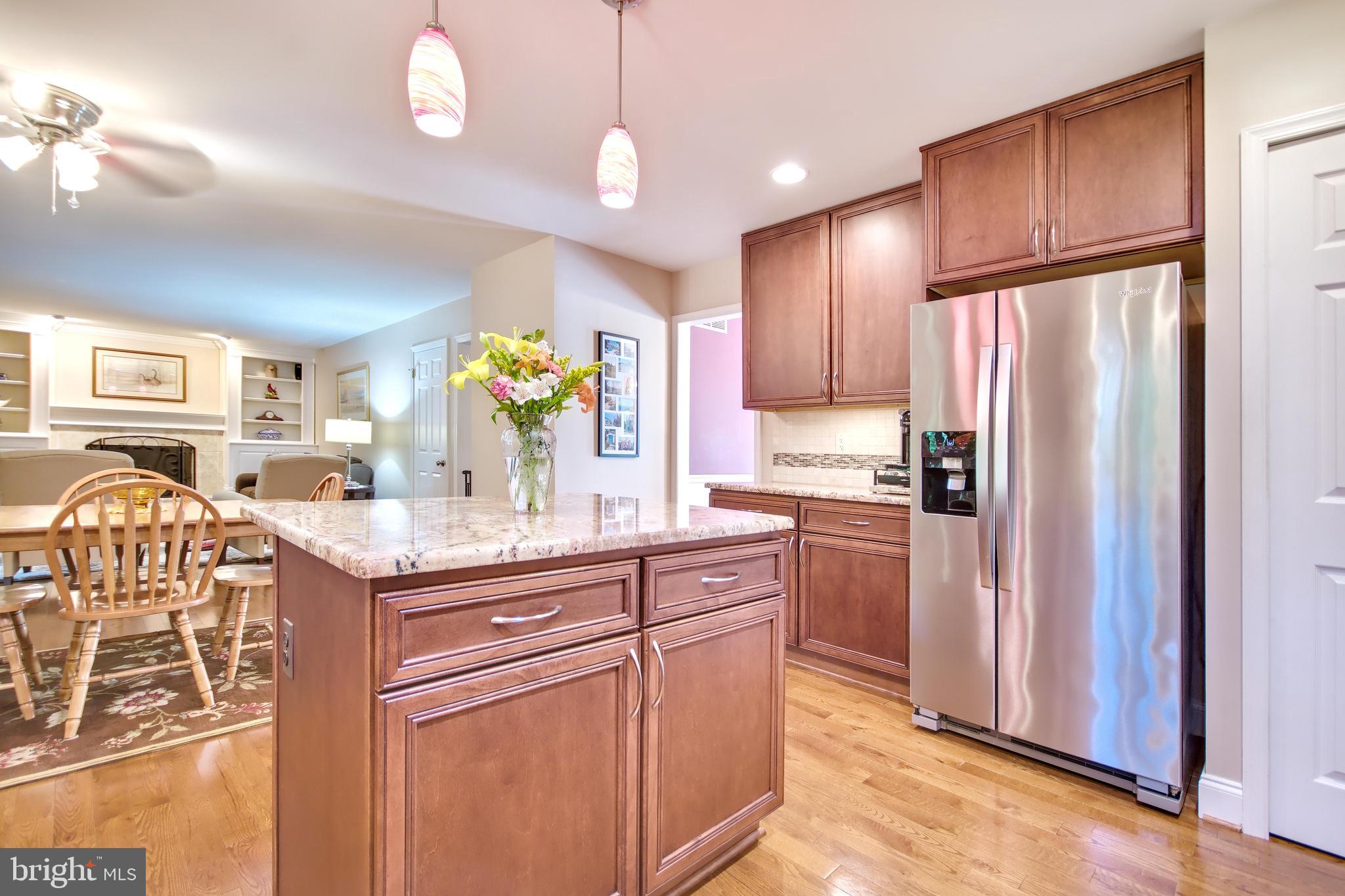 HUNT MEADOW - Residential