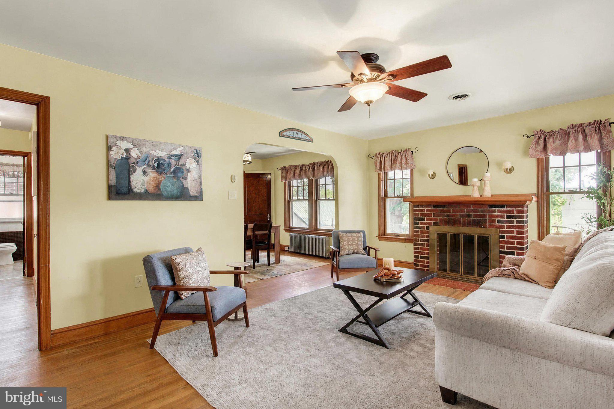 5029 LINCOLN HIGHWAY W