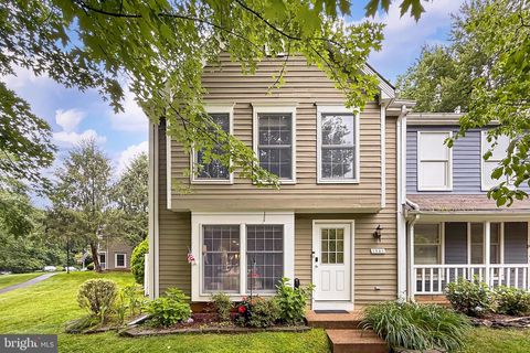 1581 POPLAR GROVE DRIVE RESTON VA 20194