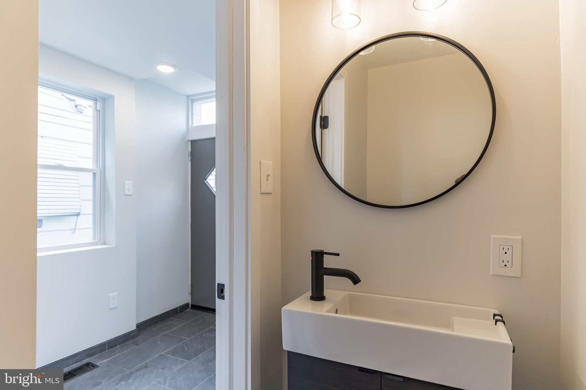 PORT RICHMOND - Residential