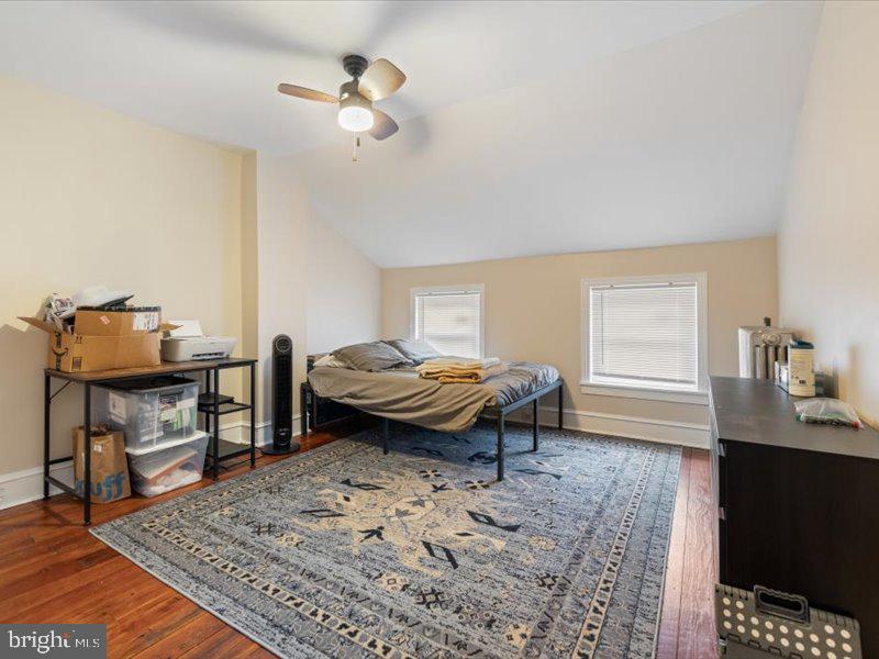 ROXBOROUGH - Residential