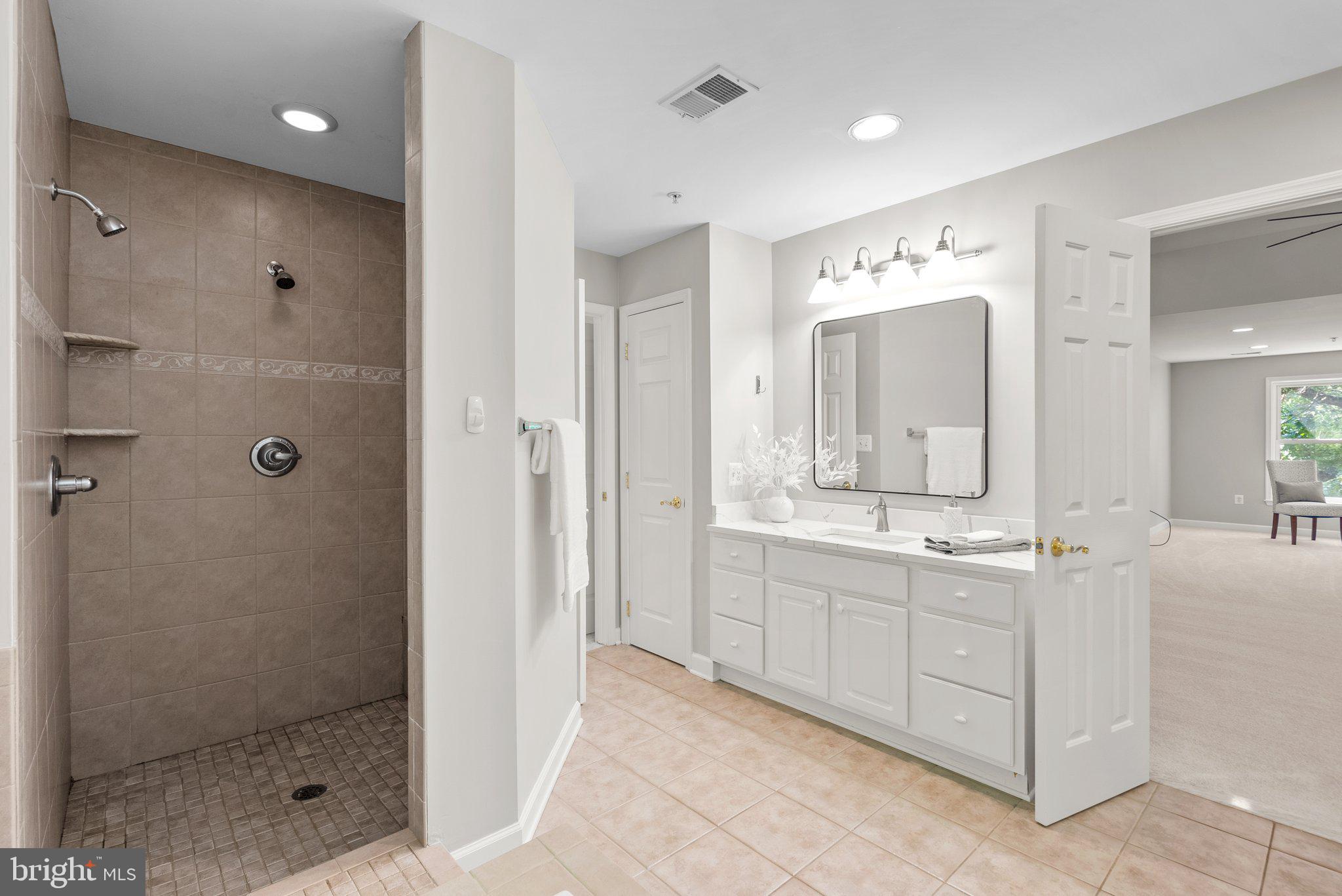 UPPER MARLBORO - Residential