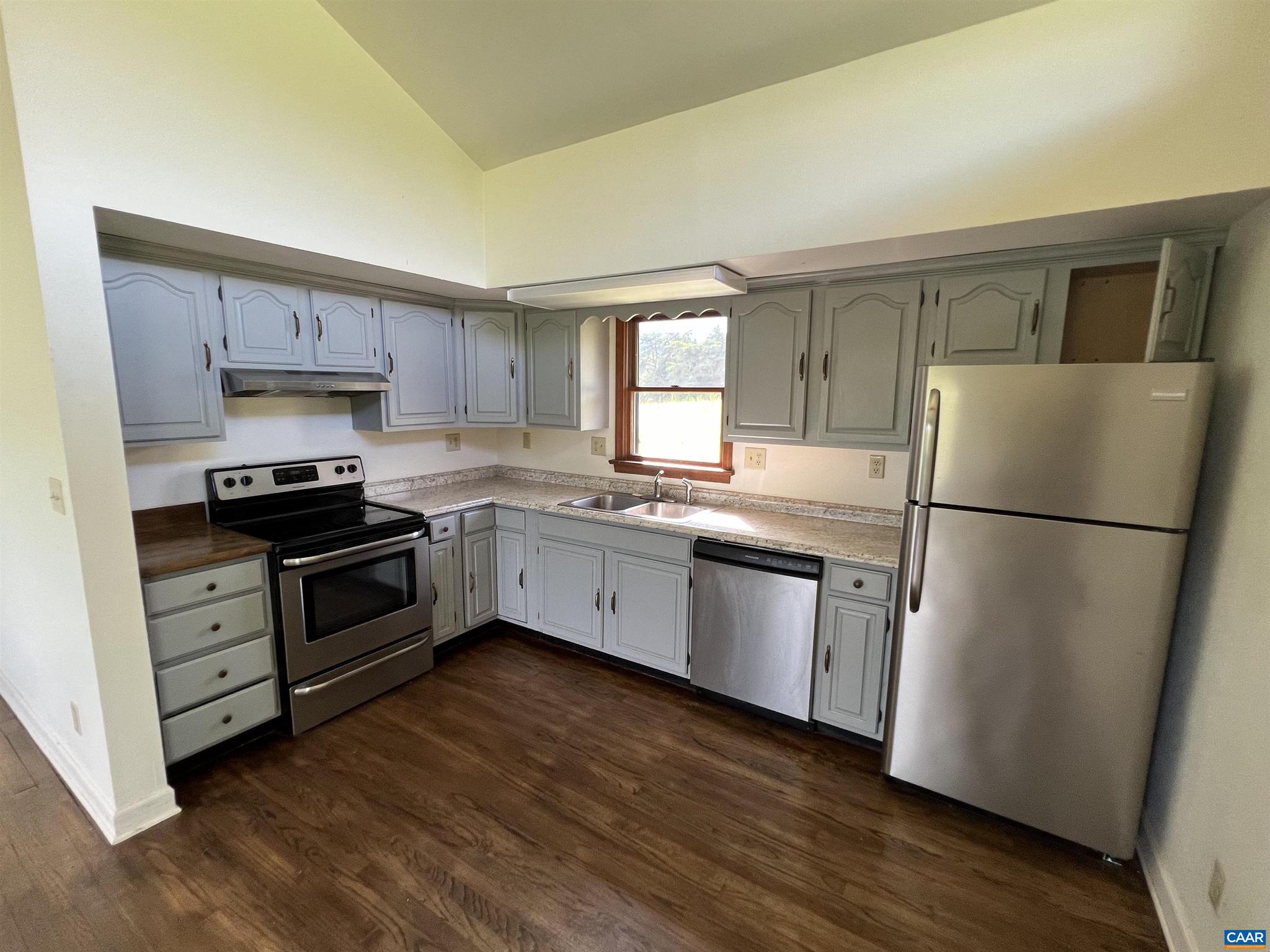 UNKNOWN - Residential Lease