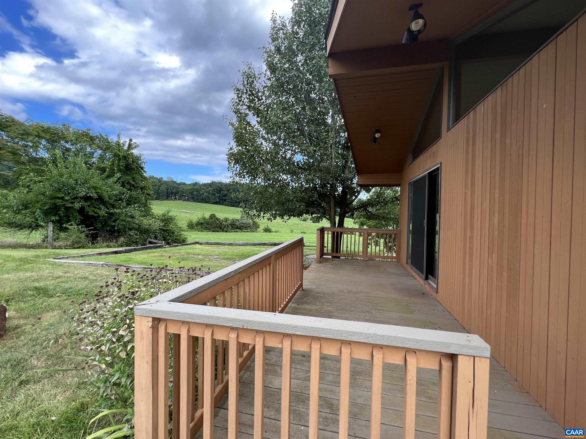 UNKNOWN - Residential Lease