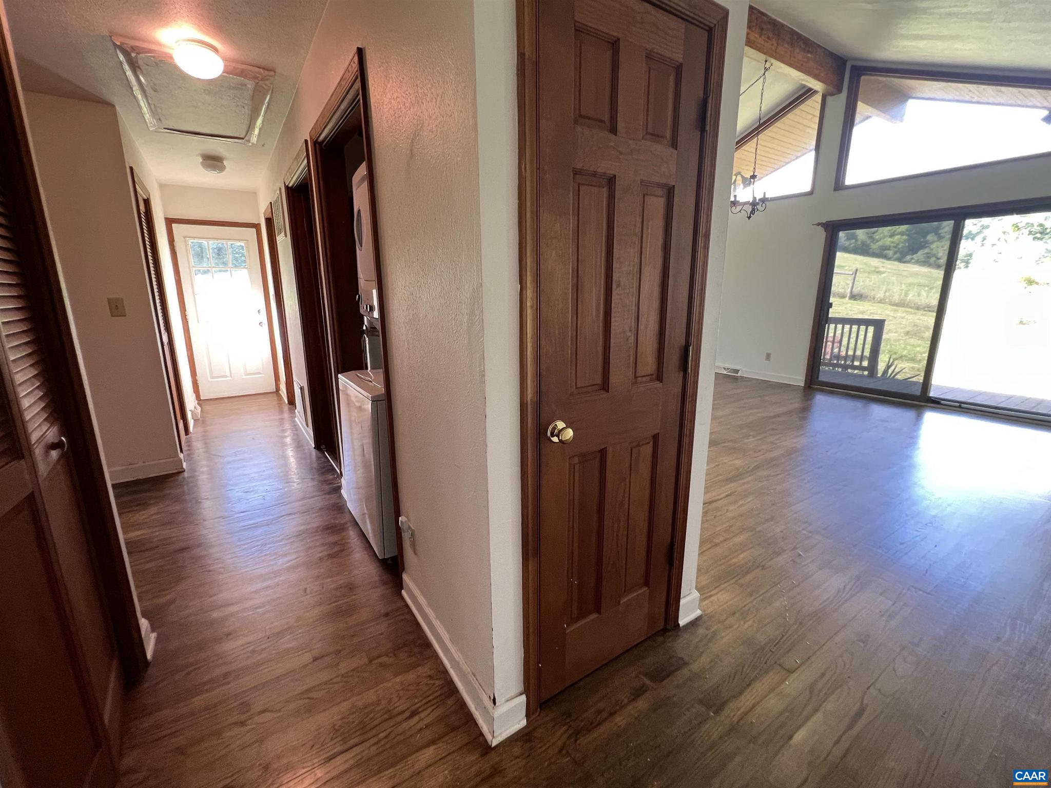 UNKNOWN - Residential Lease