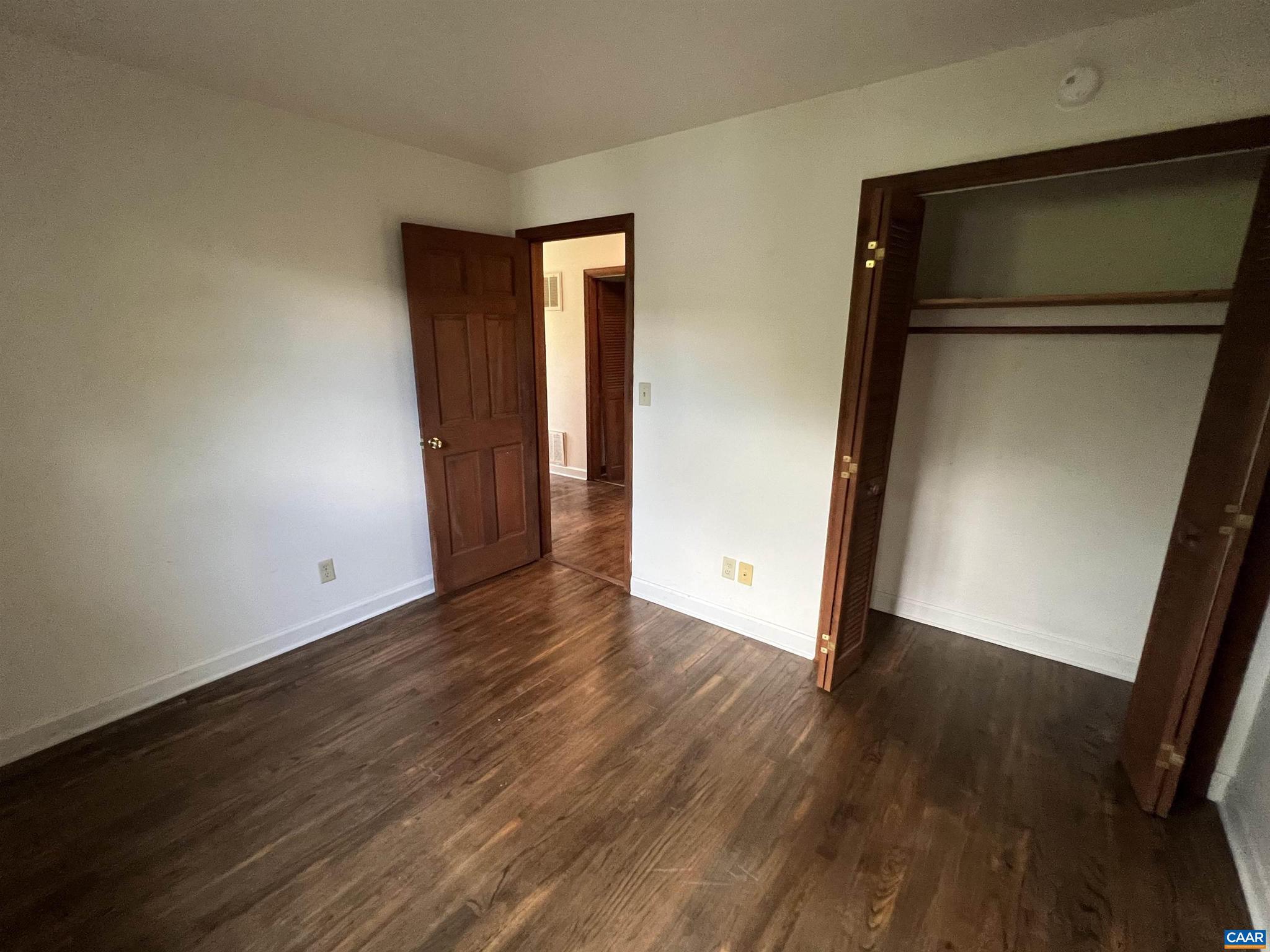 UNKNOWN - Residential Lease