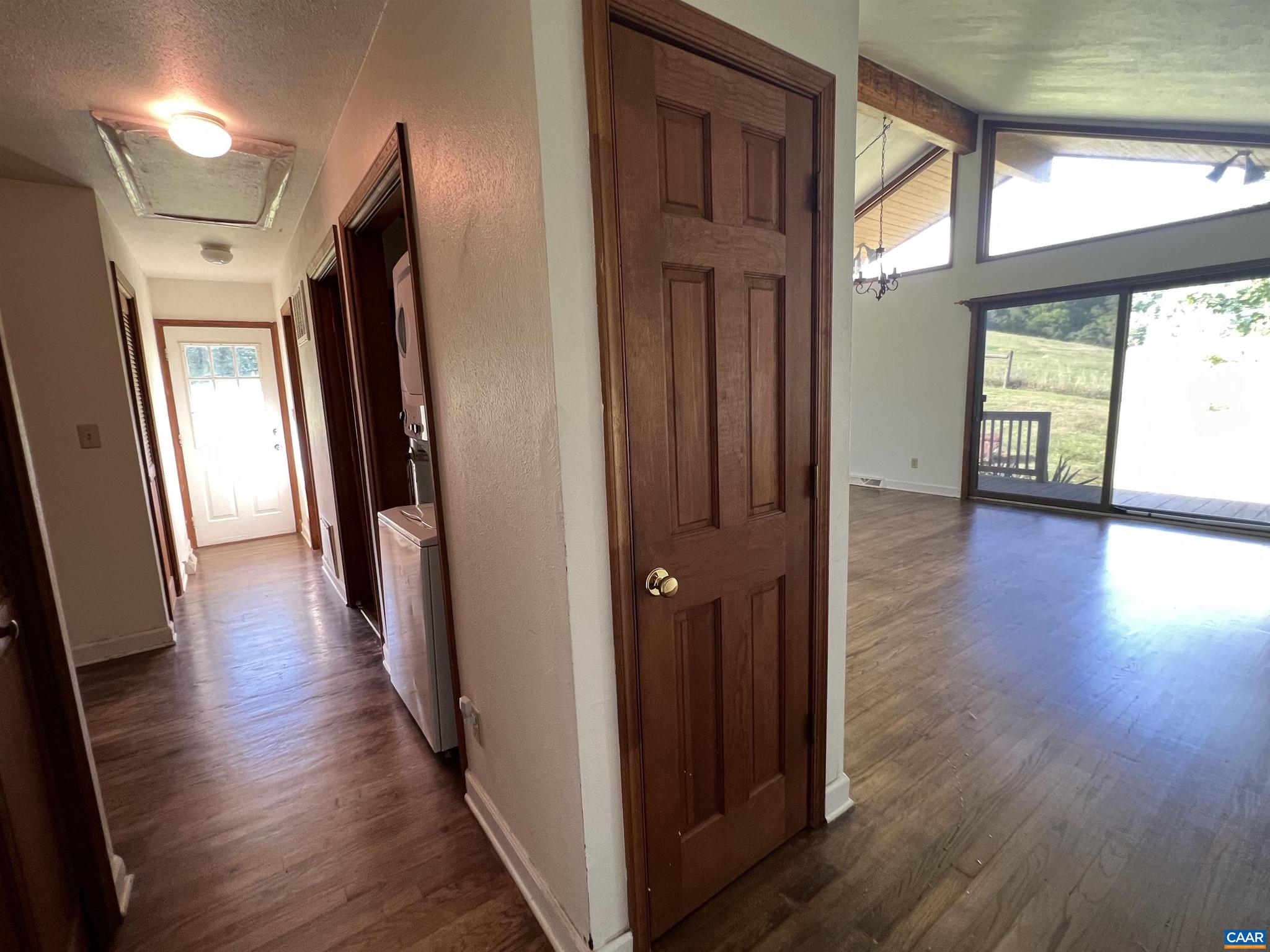 UNKNOWN - Residential Lease