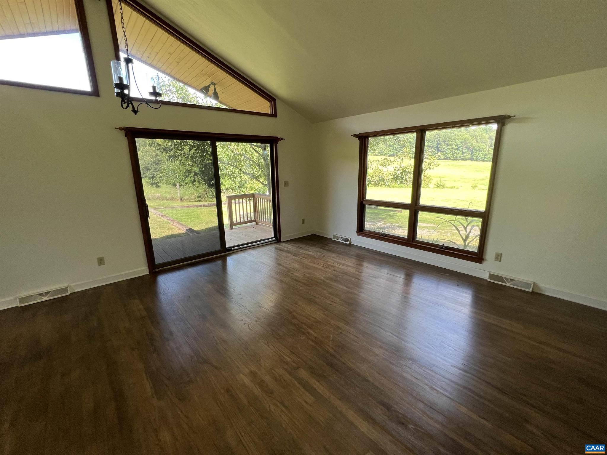 UNKNOWN - Residential Lease