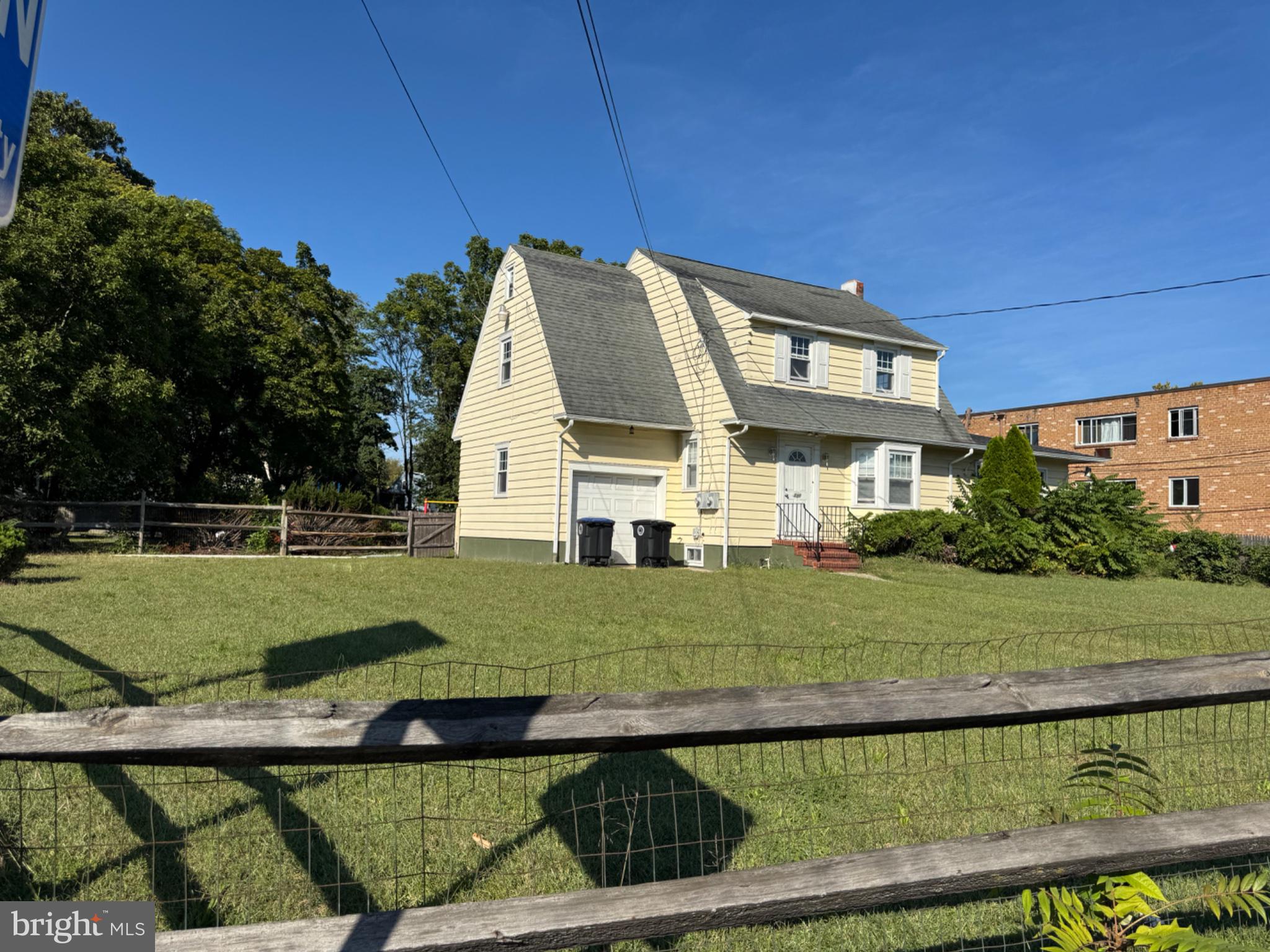 285 WHITE HORSE PIKE S
