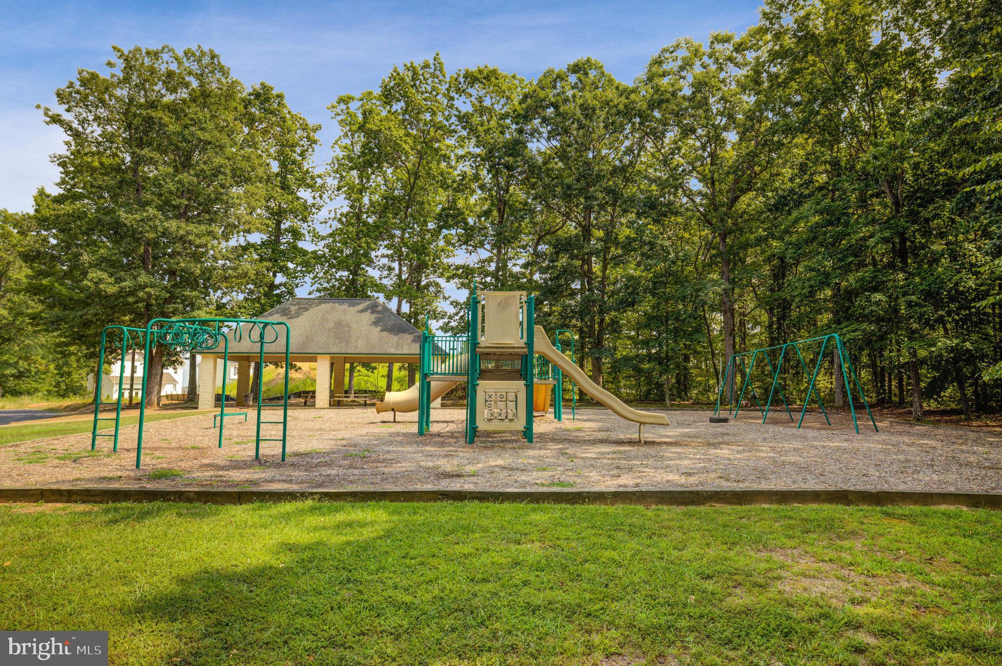 WILDERNESS SHORES - Residential
