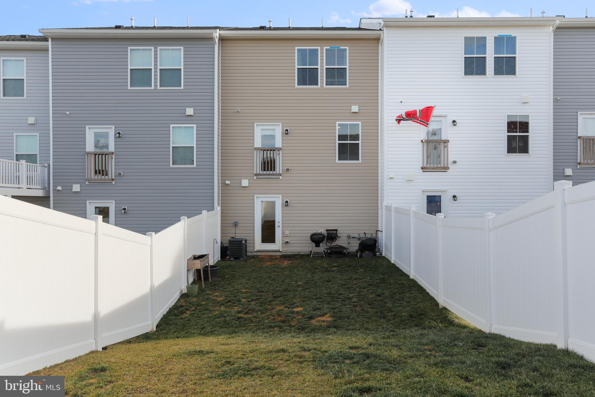 DILLON FARM - Residential