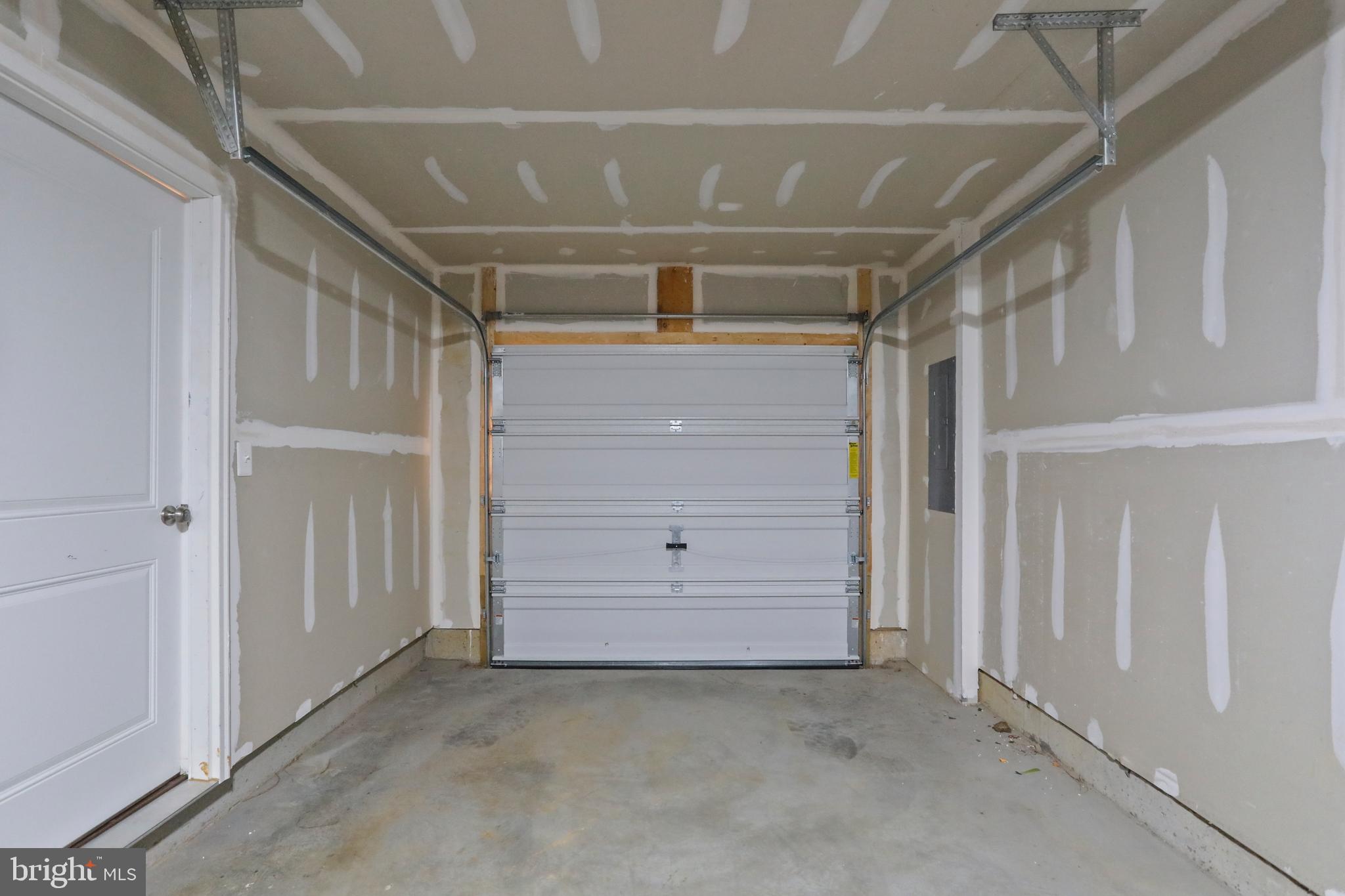 DILLON FARM - Residential