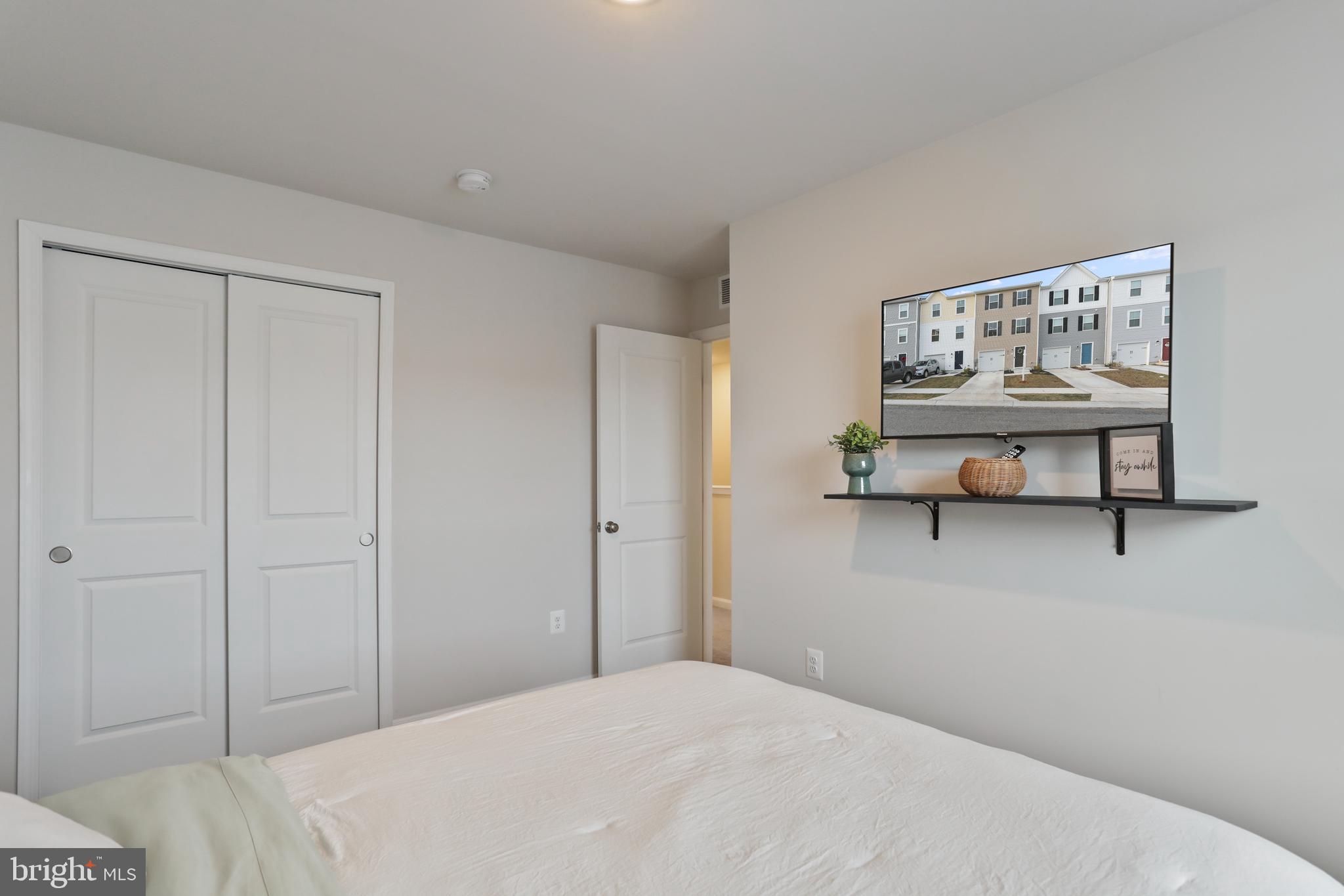 DILLON FARM - Residential