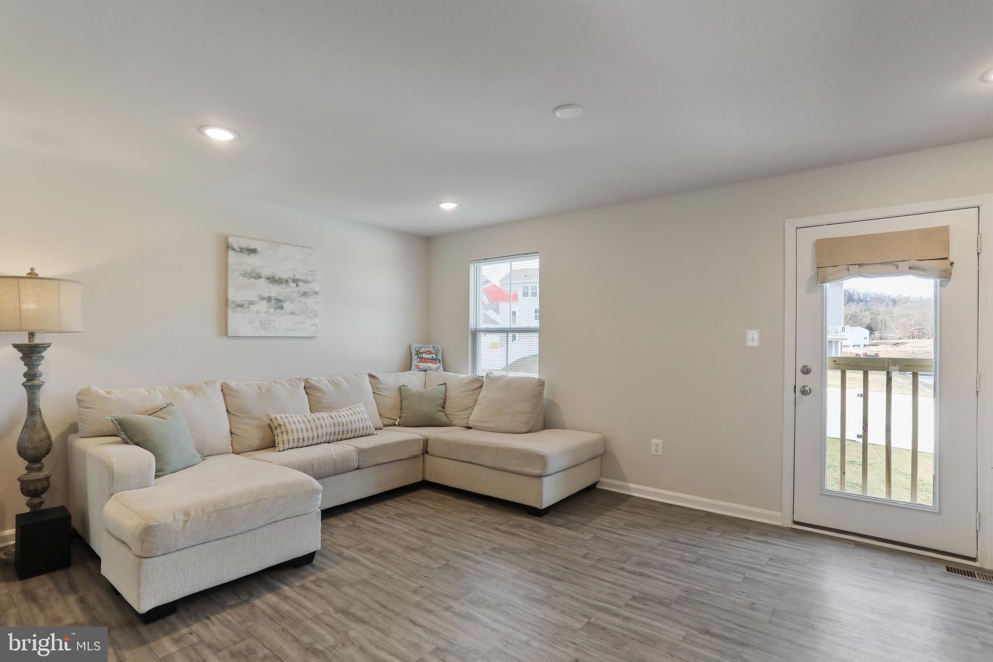 DILLON FARM - Residential