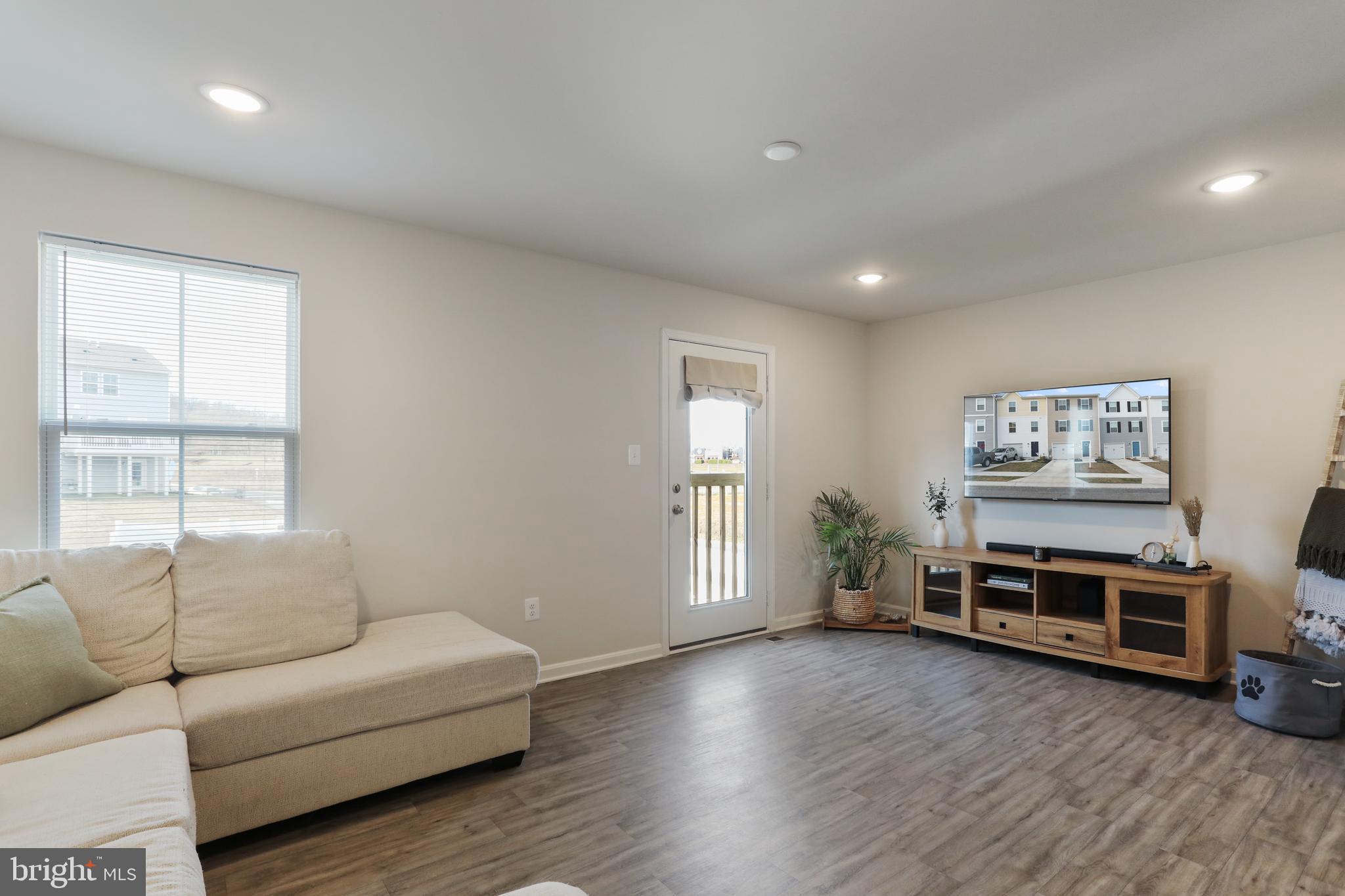 DILLON FARM - Residential