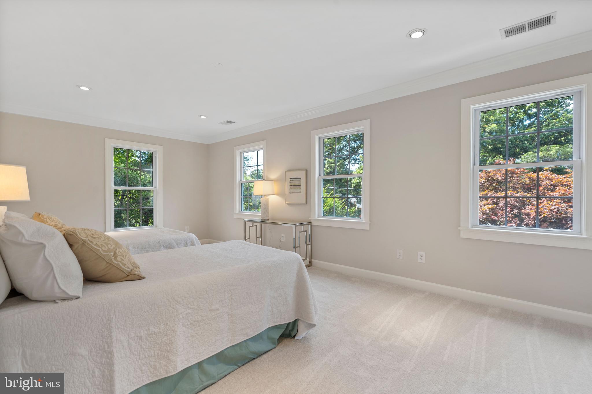 ARDEN ACRES - Residential