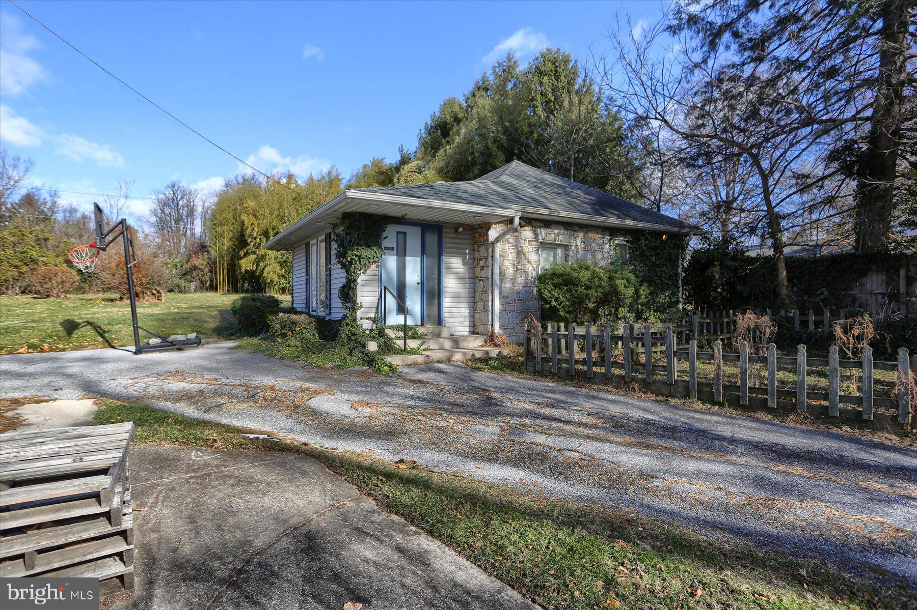 HARRISBURG - Residential