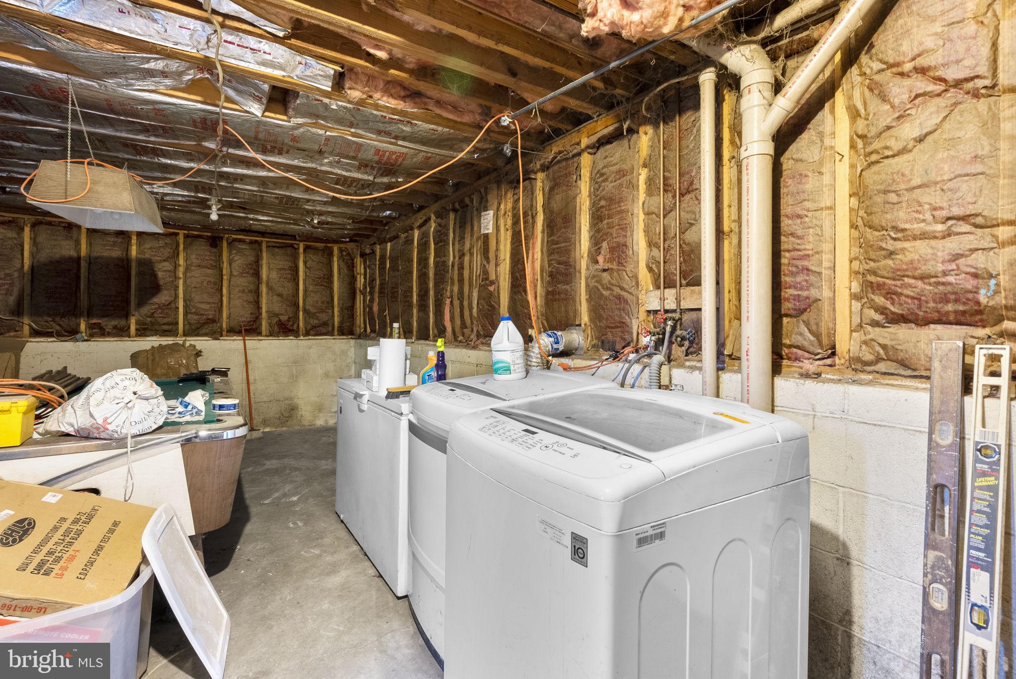 GOLDEN TREE - Residential