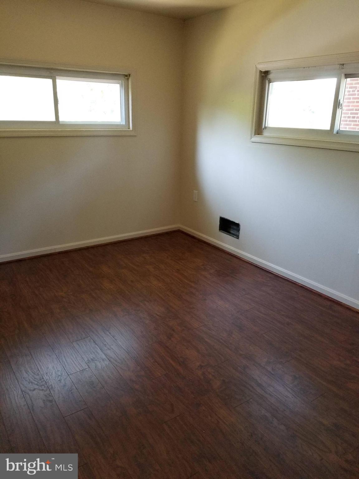 MADISON MANOR - Residential Lease