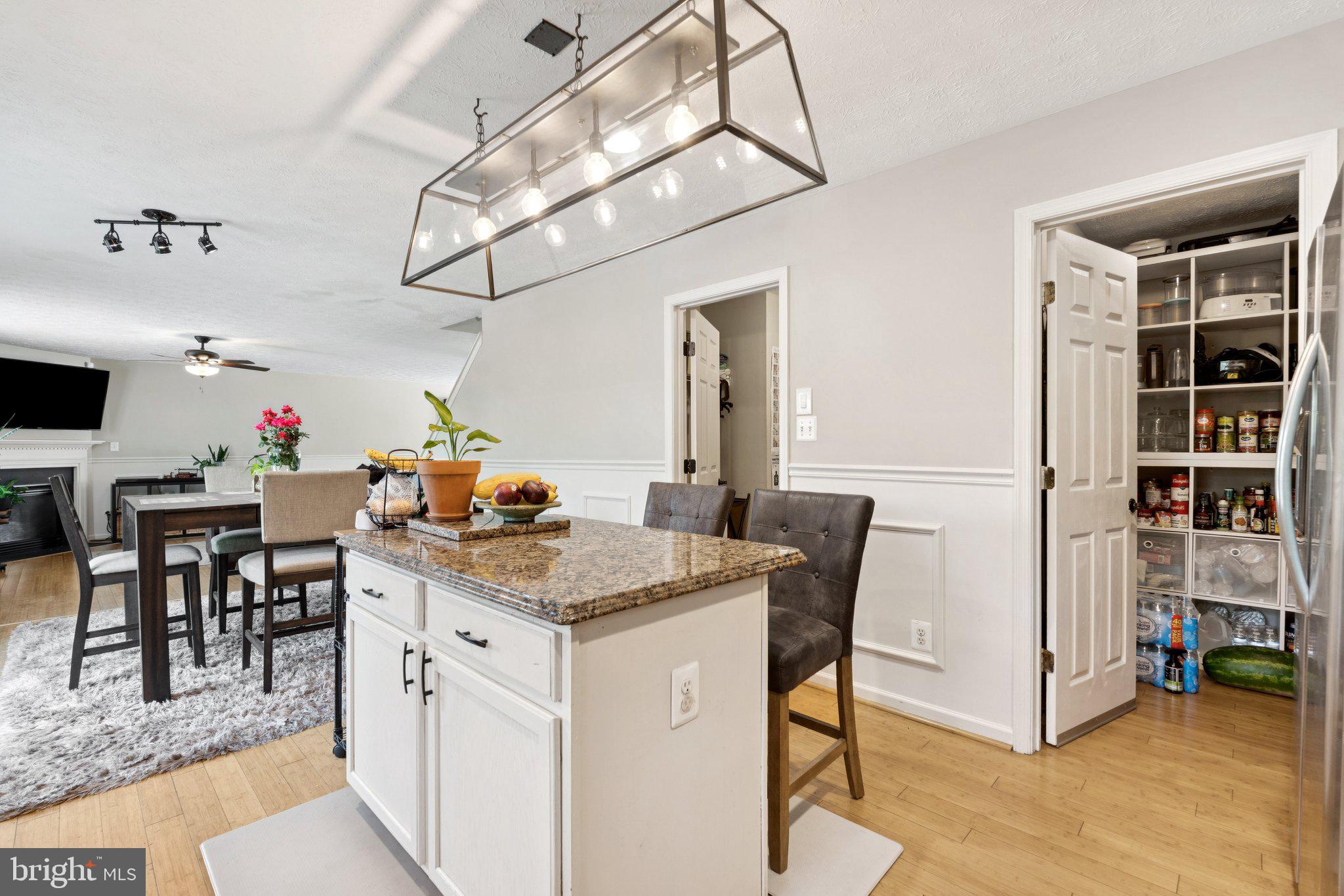 PERRY RIDGE - Residential