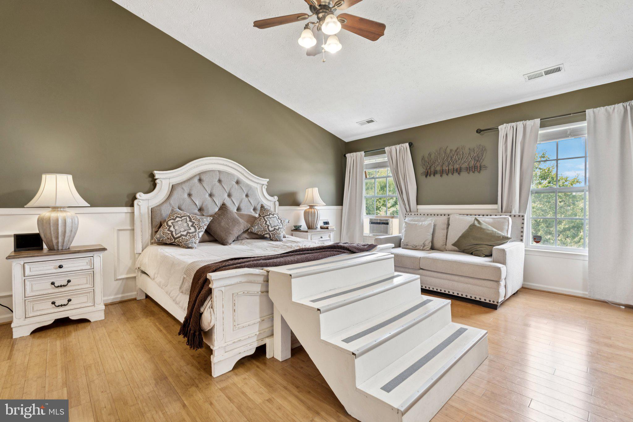 PERRY RIDGE - Residential