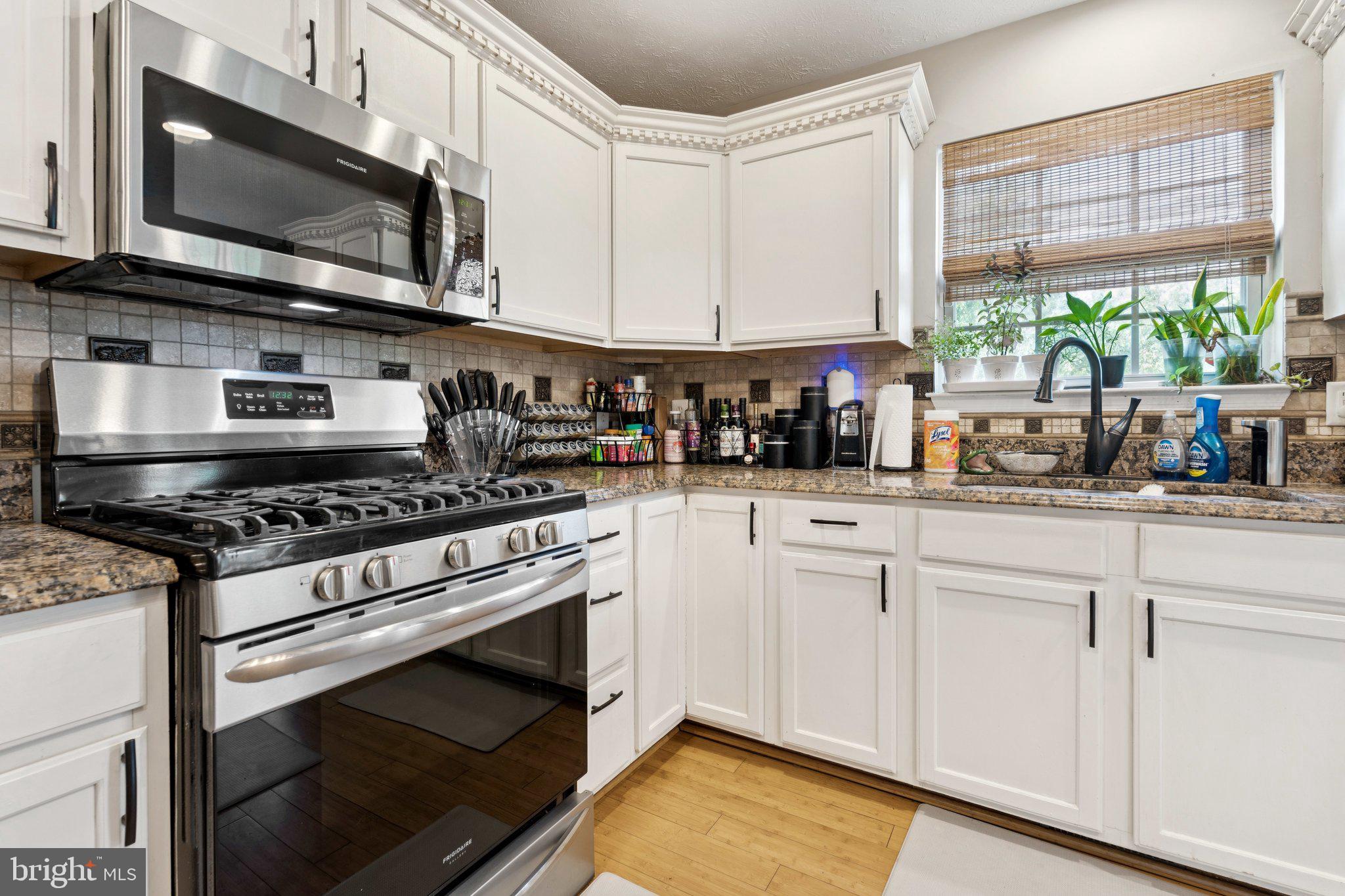 PERRY RIDGE - Residential