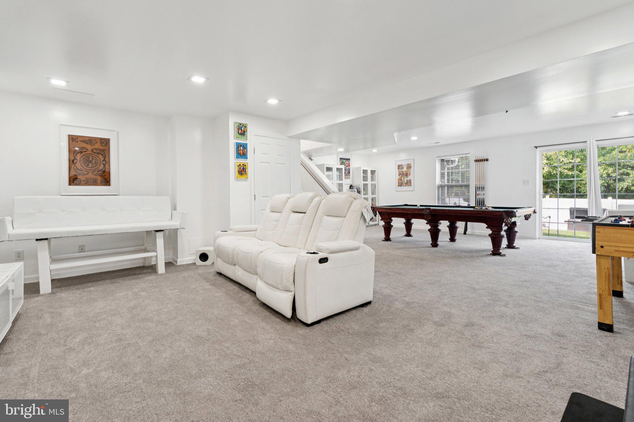 PERRY RIDGE - Residential