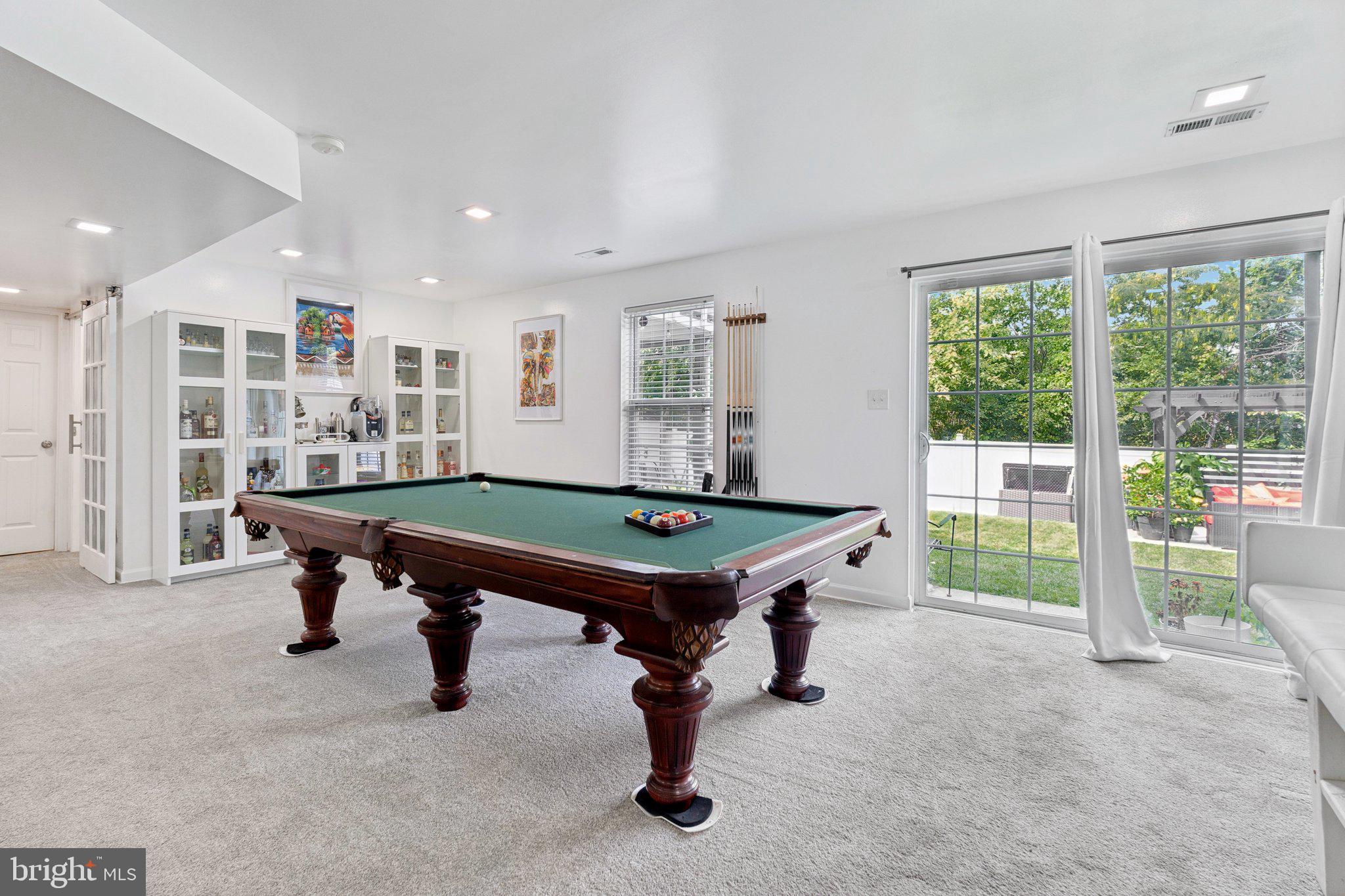 PERRY RIDGE - Residential