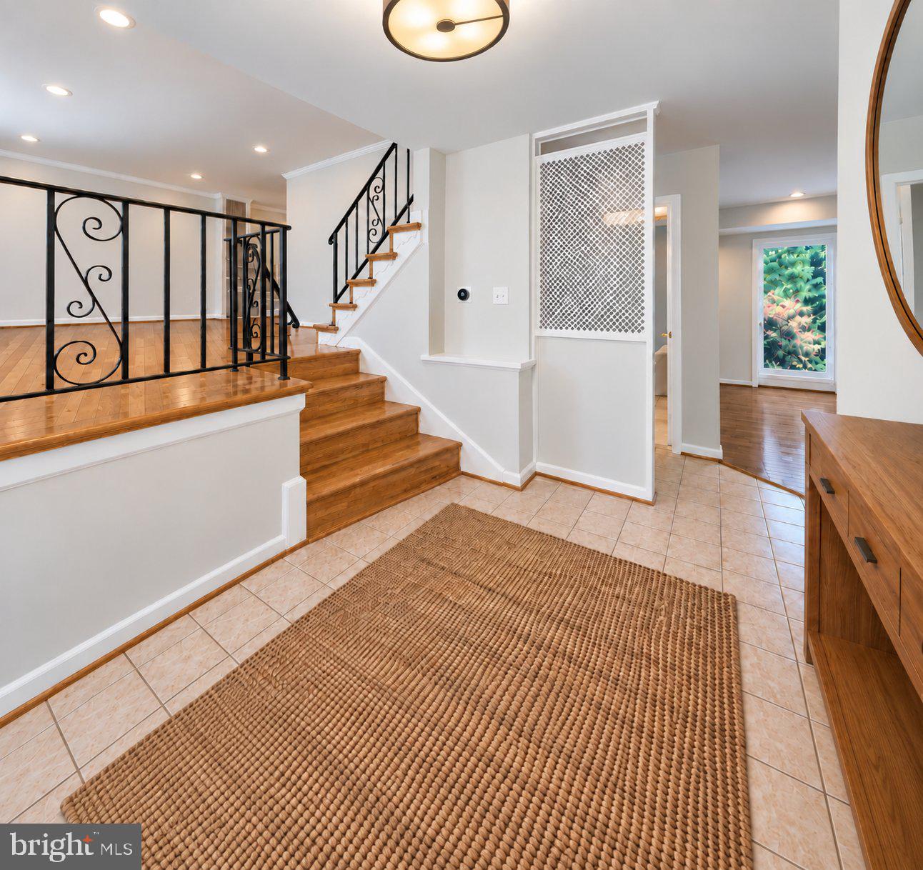 5502 AMESFIELD COURT