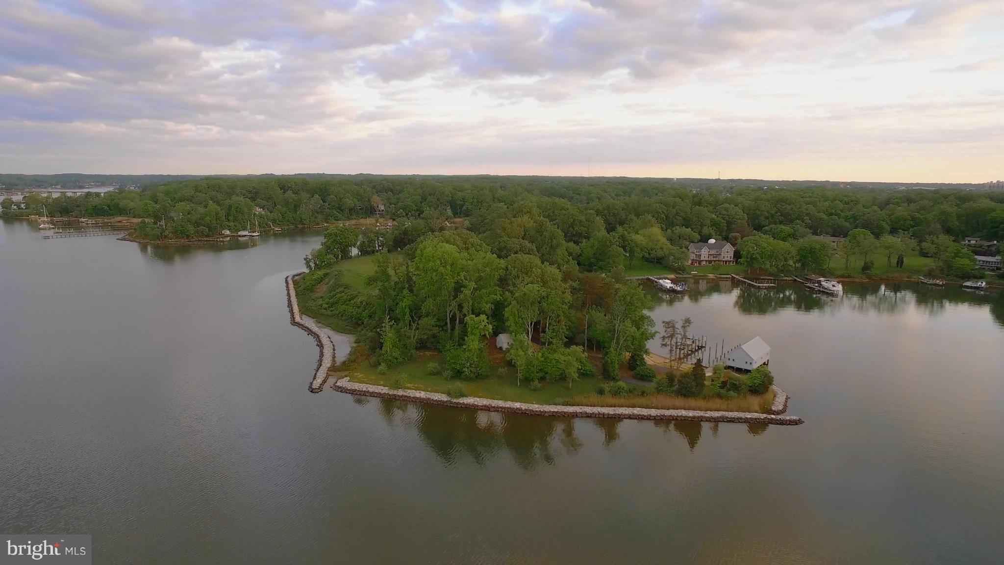 BYWATER ESTATES - Land