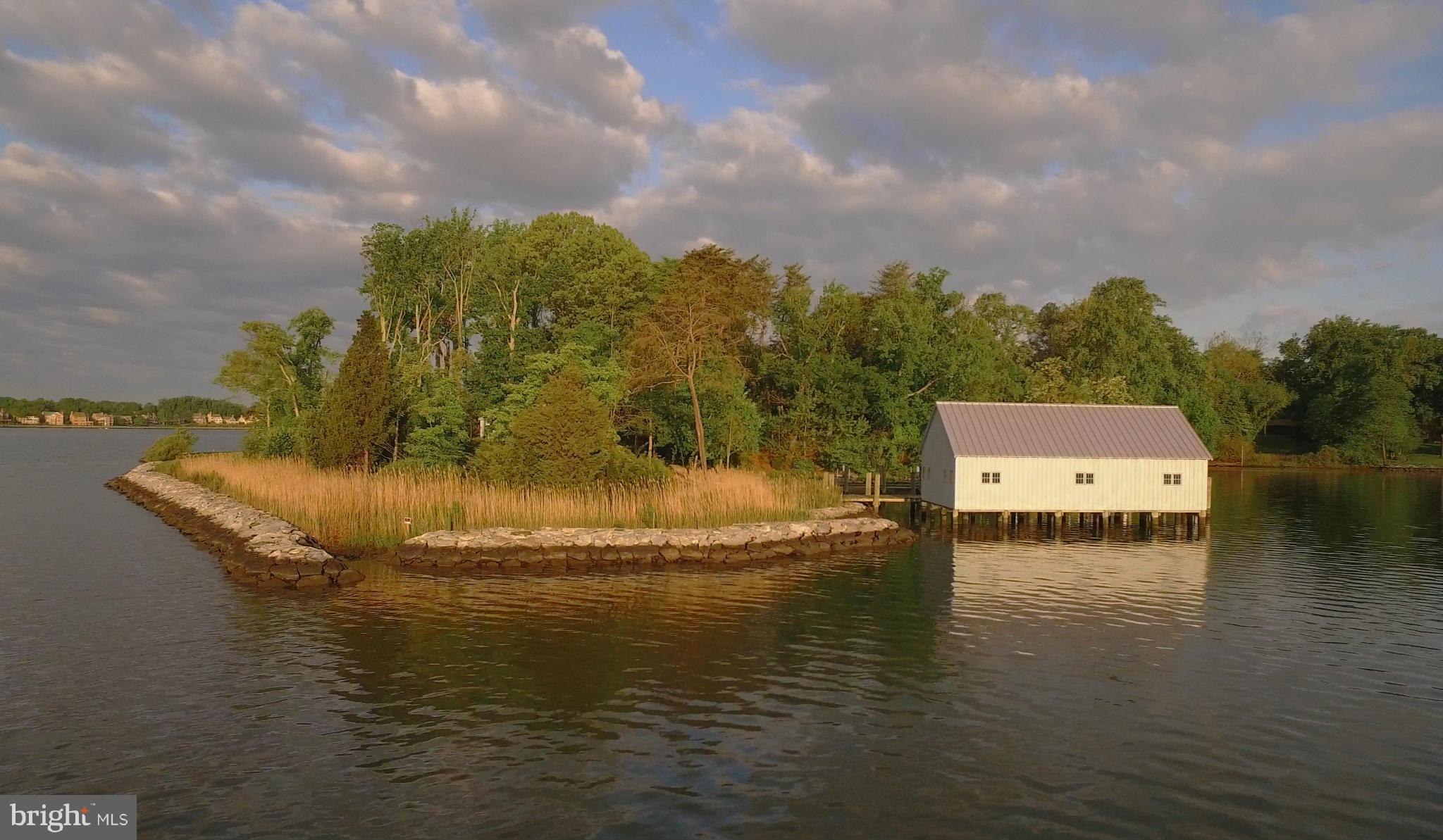 BYWATER ESTATES - Land