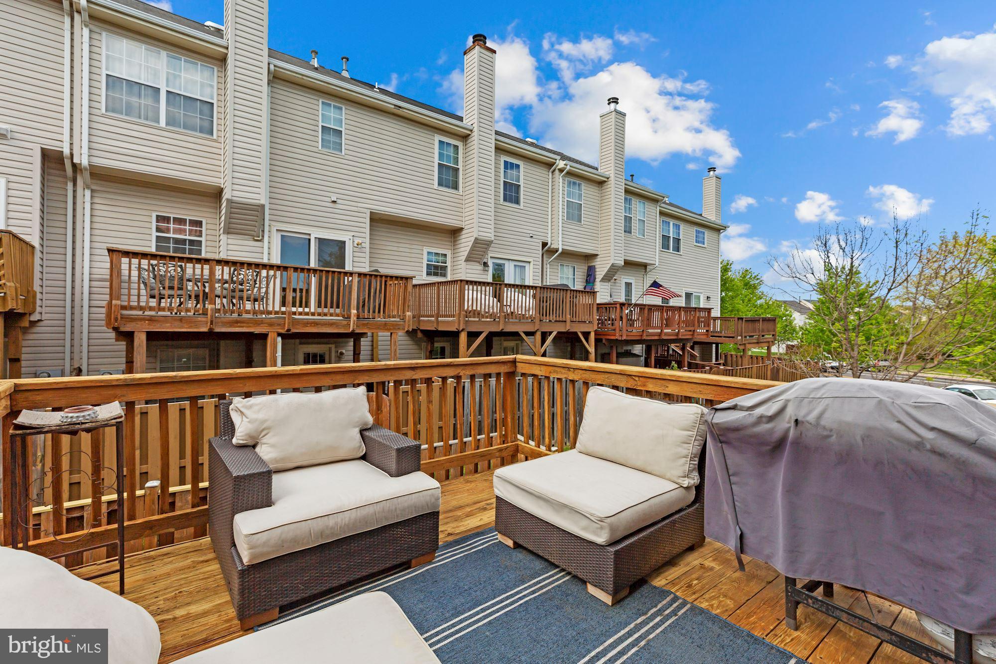 JAPONICA - Residential Lease