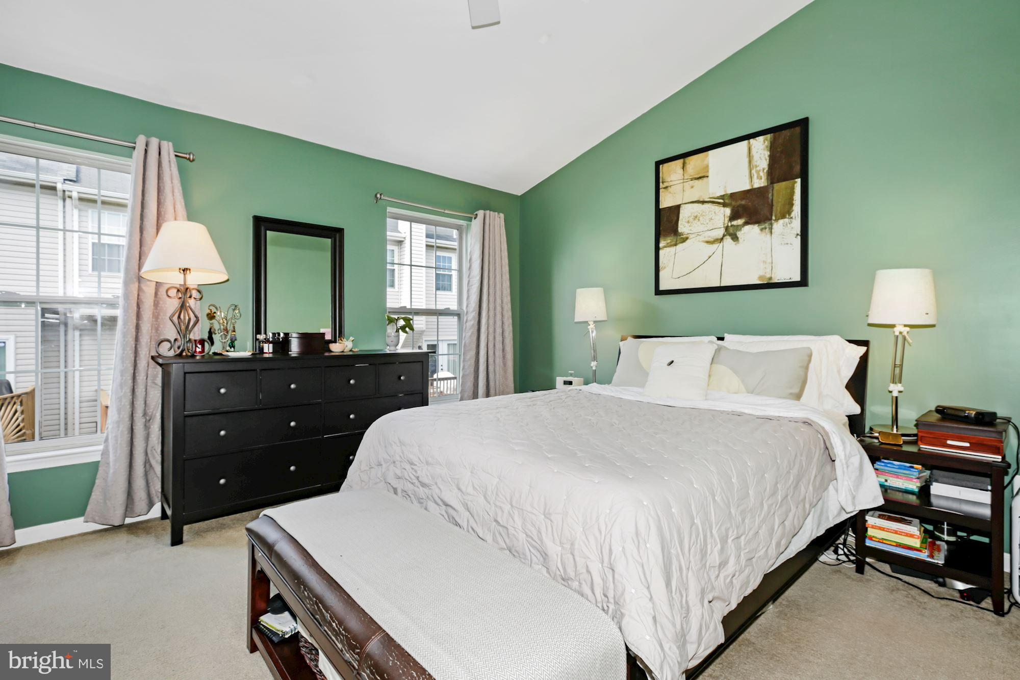 JAPONICA - Residential Lease