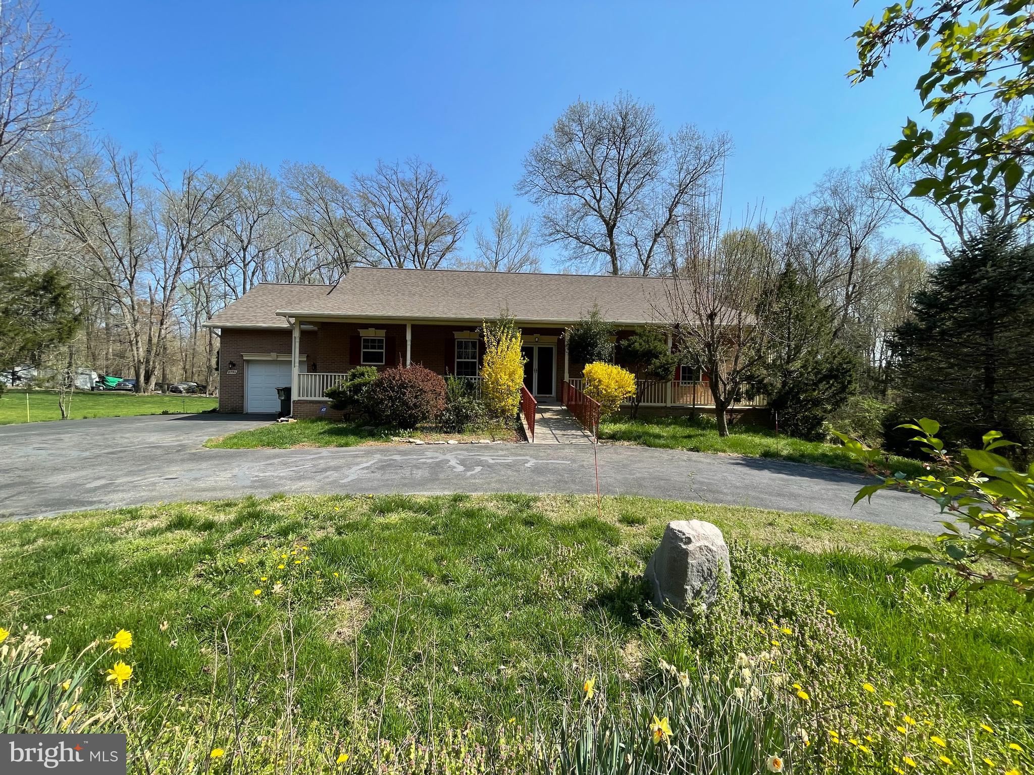 AVON CREST - Residential Lease