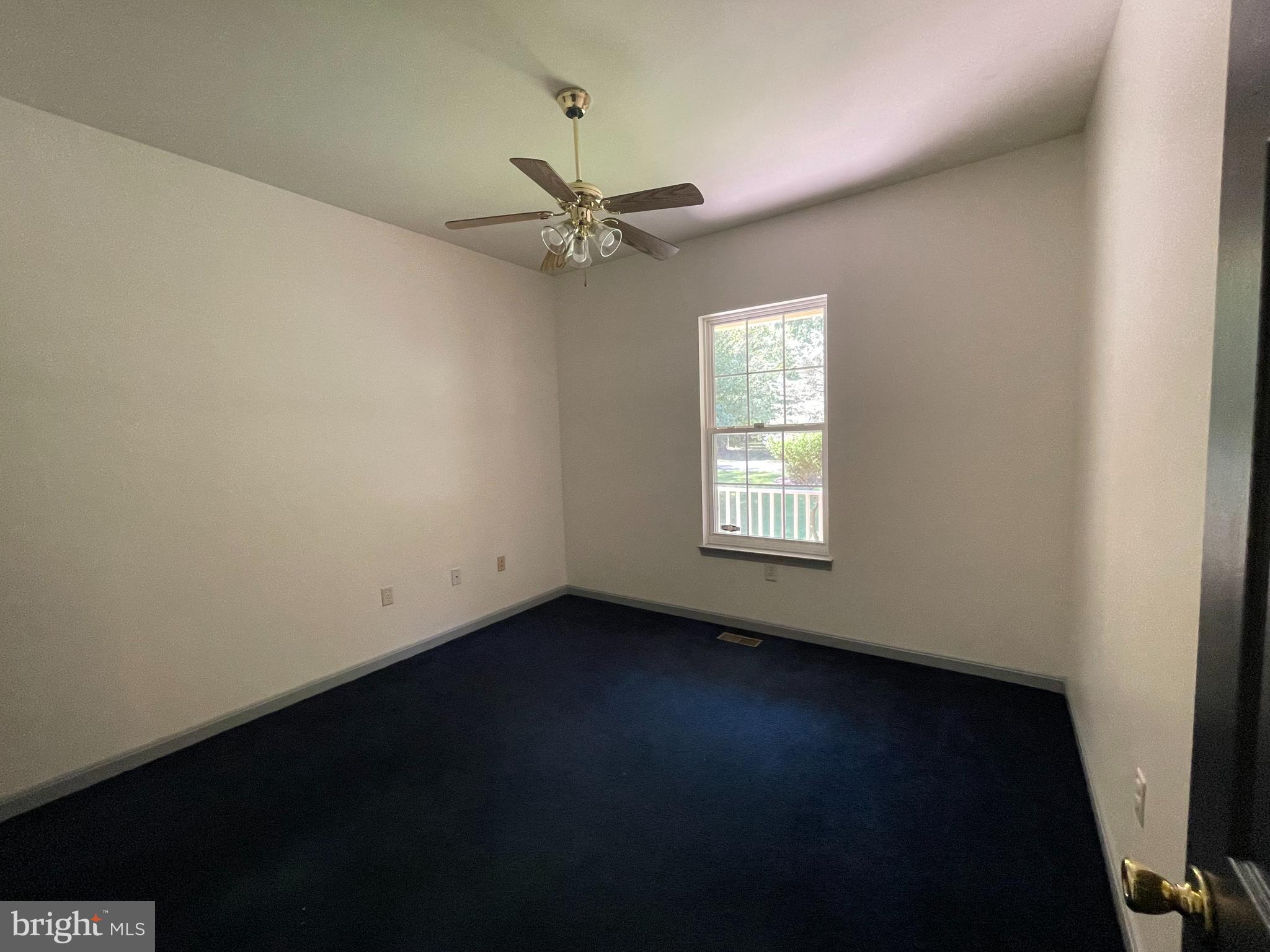 AVON CREST - Residential Lease