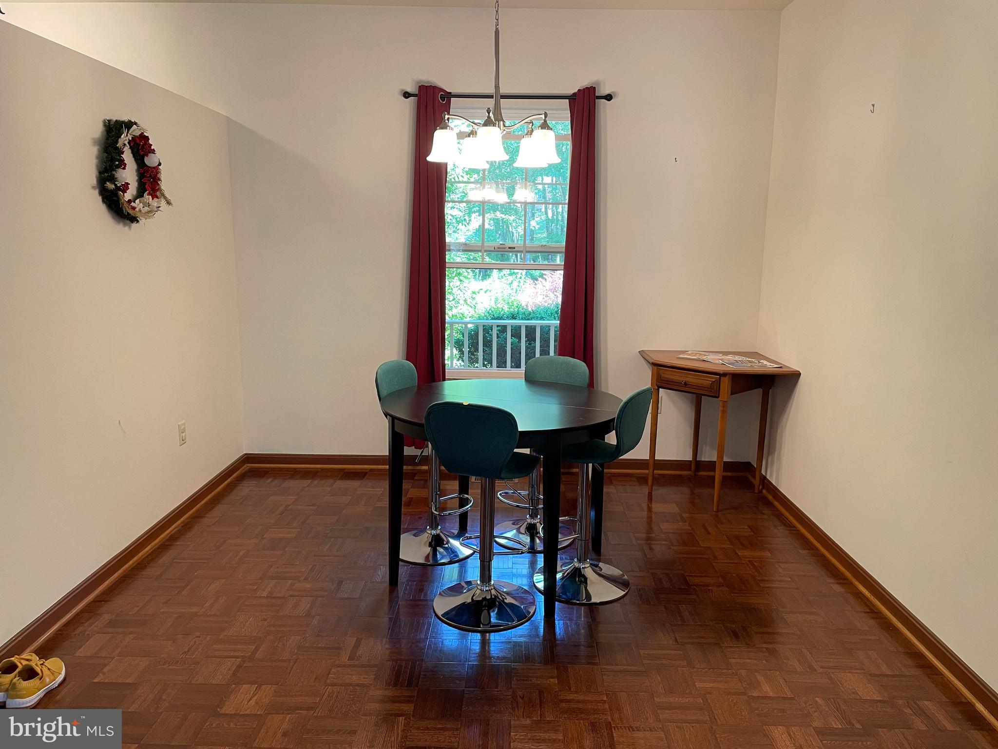 AVON CREST - Residential Lease